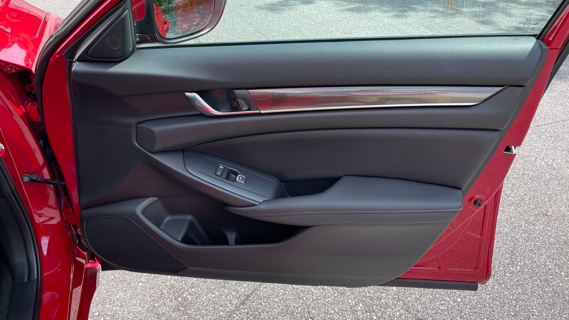 Used 2019 Honda Accord Sedan Sport 1.5T for sale Sold at Formula Imports in Charlotte NC 28227 33
