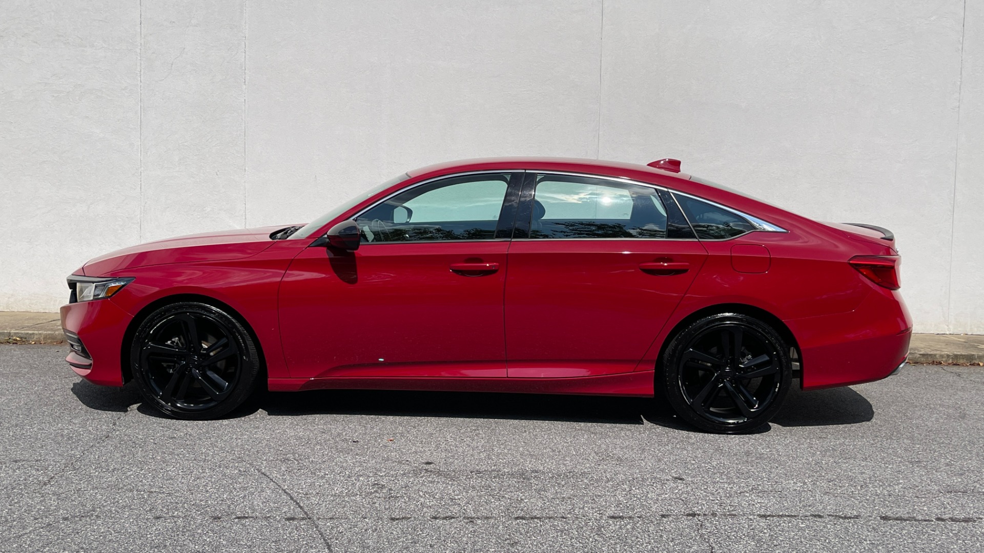 Used 2019 Honda Accord Sedan Sport 1.5T for sale Sold at Formula Imports in Charlotte NC 28227 6