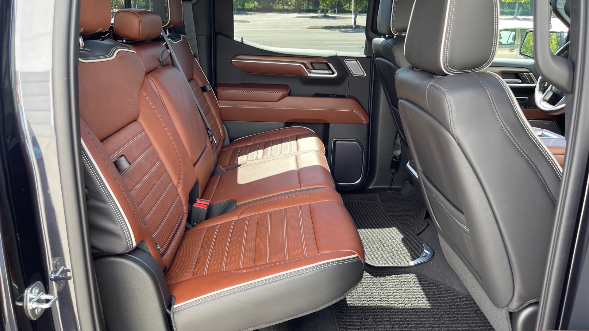 Used 2022 GMC Sierra 1500 DENALI ULTIMATE / 6.2L V8 / 22IN WHEELS / LEATHER / COOLED SEATS for sale Sold at Formula Imports in Charlotte NC 28227 21