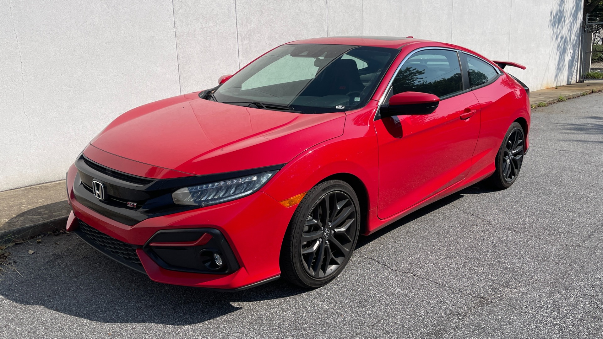Used 2020 Honda Civic SI COUPE / 6SPEED / BACKUP CAMERA / BUCKET SEATS for sale Sold at Formula Imports in Charlotte NC 28227 5