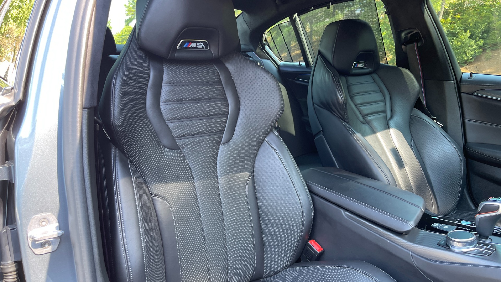 Used 2019 BMW M5 COMPETITION / EXECUTIVE PACKAGE / TWIN TURBO / MERINO LEATHER for sale Sold at Formula Imports in Charlotte NC 28227 17