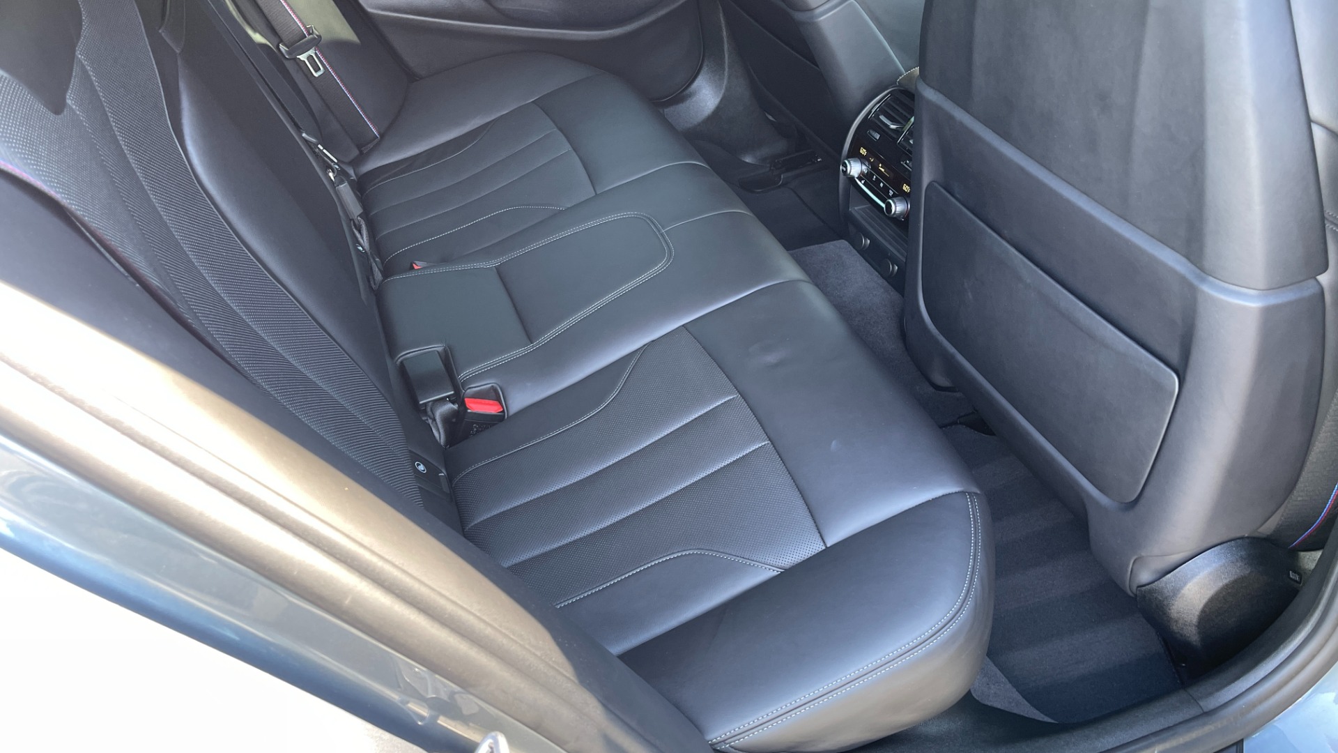 Used 2019 BMW M5 COMPETITION / EXECUTIVE PACKAGE / TWIN TURBO / MERINO LEATHER for sale Sold at Formula Imports in Charlotte NC 28227 24