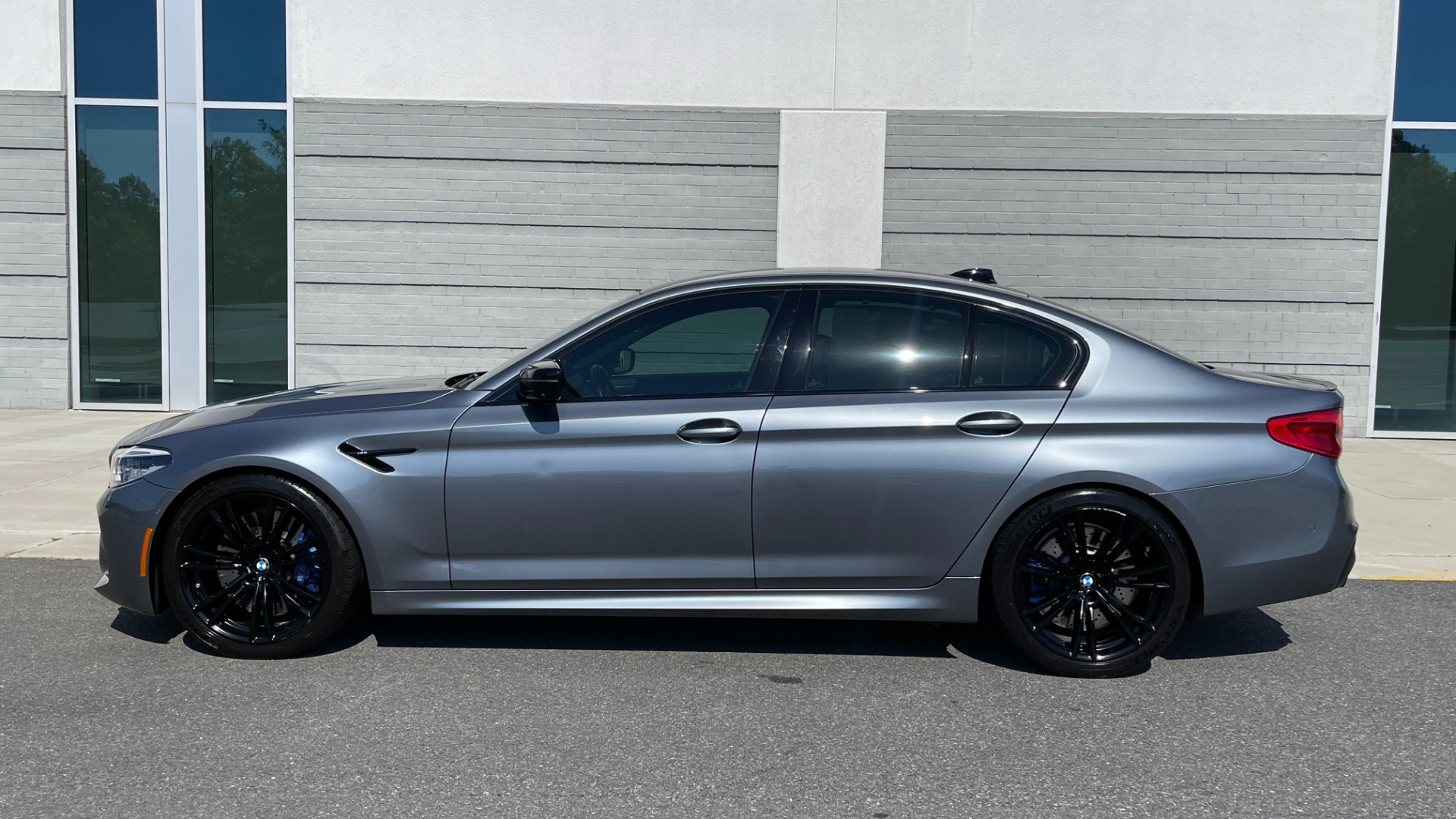 Used 2019 BMW M5 COMPETITION / EXECUTIVE PACKAGE / TWIN TURBO / MERINO LEATHER for sale $82,995 at Formula Imports in Charlotte NC 28227 3