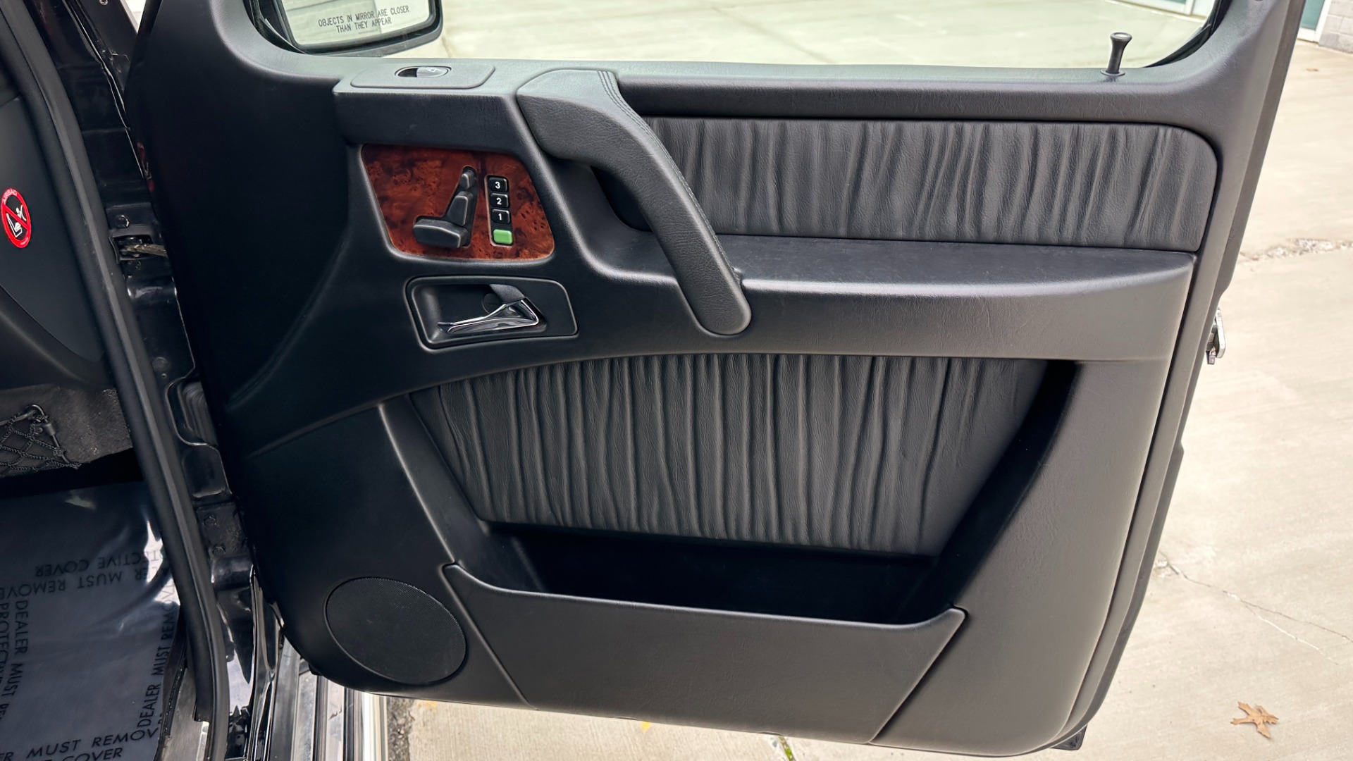 Used 2007 Mercedes-Benz G-Class G 550 V8 / LEATHER / 4MATIC / HEATED SEATING / MEMORY / BLACKOUT for sale Sold at Formula Imports in Charlotte NC 28227 23