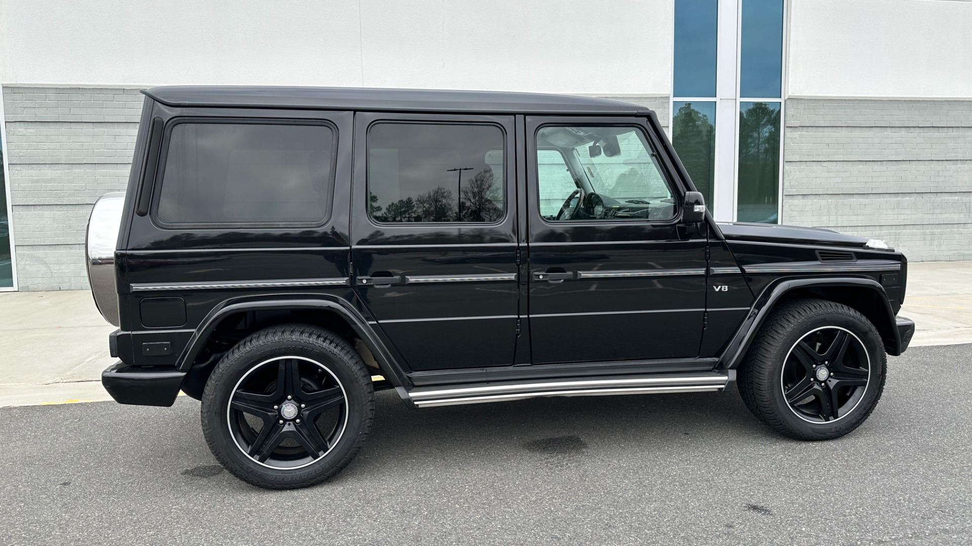 Used 2007 Mercedes-Benz G-Class G 550 V8 / LEATHER / 4MATIC / HEATED SEATING / MEMORY / BLACKOUT for sale Sold at Formula Imports in Charlotte NC 28227 6