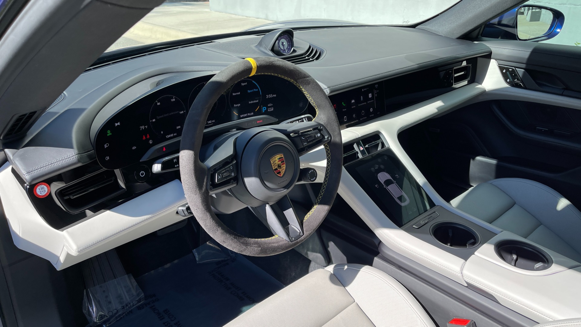 Used 2020 Porsche Taycan 4S / PERFORMANCE BATTERY / PAINT PROTECTION / SPORT CHRONO / PREMIUM PACKAG for sale Sold at Formula Imports in Charlotte NC 28227 13