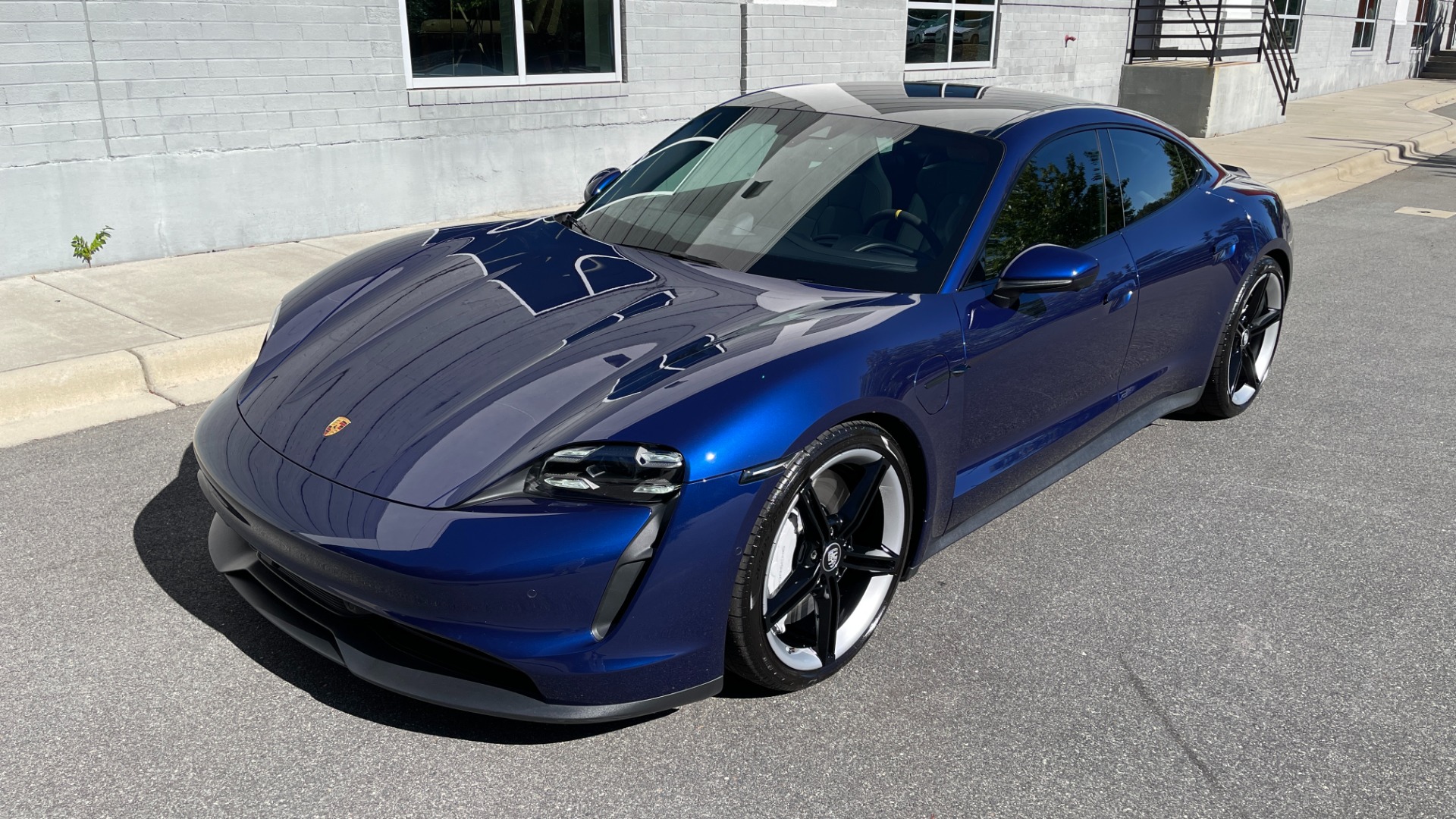 Used 2020 Porsche Taycan 4S / PERFORMANCE BATTERY / PAINT PROTECTION / SPORT CHRONO / PREMIUM PACKAG for sale Sold at Formula Imports in Charlotte NC 28227 15