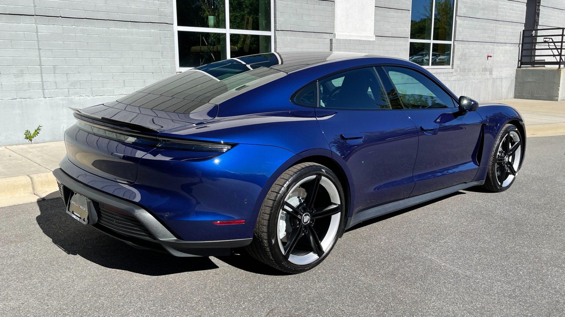 Used 2020 Porsche Taycan 4S / PERFORMANCE BATTERY / PAINT PROTECTION / SPORT CHRONO / PREMIUM PACKAG for sale Sold at Formula Imports in Charlotte NC 28227 4