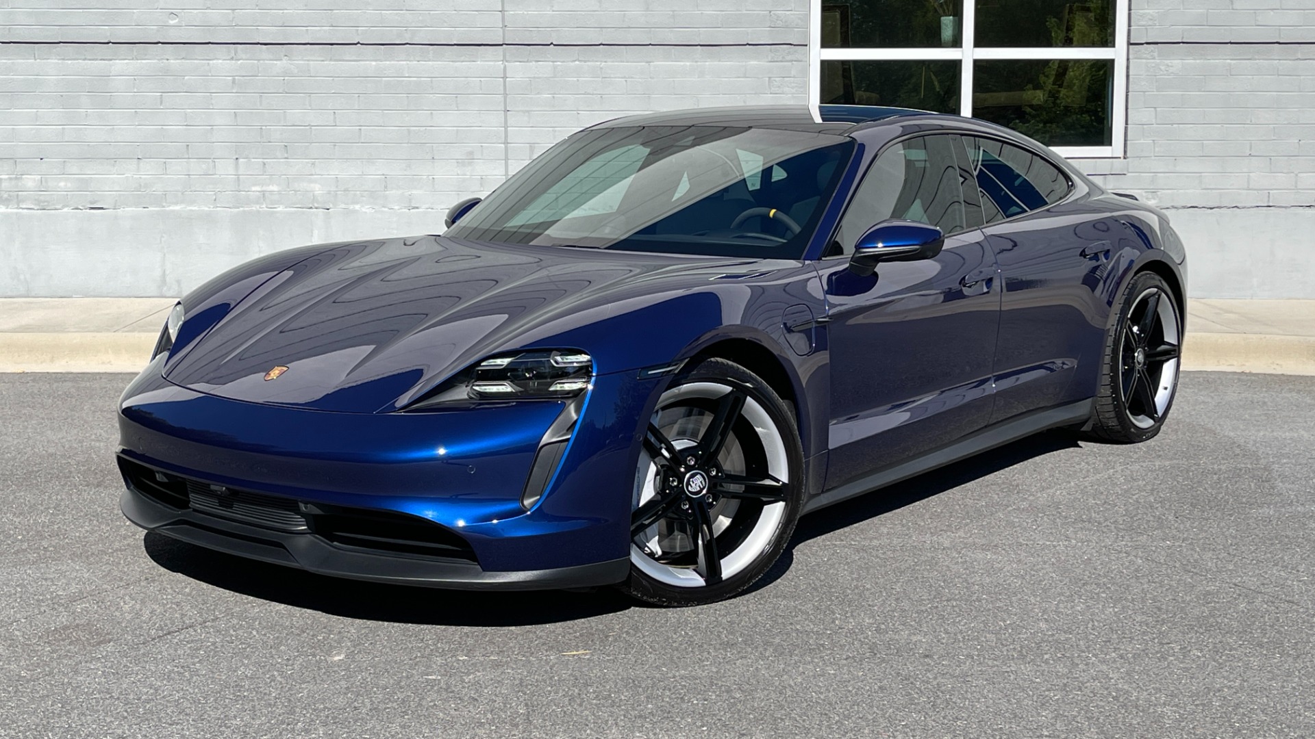 Used 2020 Porsche Taycan 4S / PERFORMANCE BATTERY / PAINT PROTECTION / SPORT CHRONO / PREMIUM PACKAG for sale $124,995 at Formula Imports in Charlotte NC 28227 45