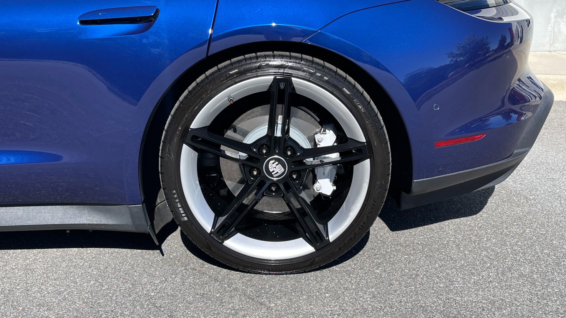 Used 2020 Porsche Taycan 4S / PERFORMANCE BATTERY / PAINT PROTECTION / SPORT CHRONO / PREMIUM PACKAG for sale Sold at Formula Imports in Charlotte NC 28227 51
