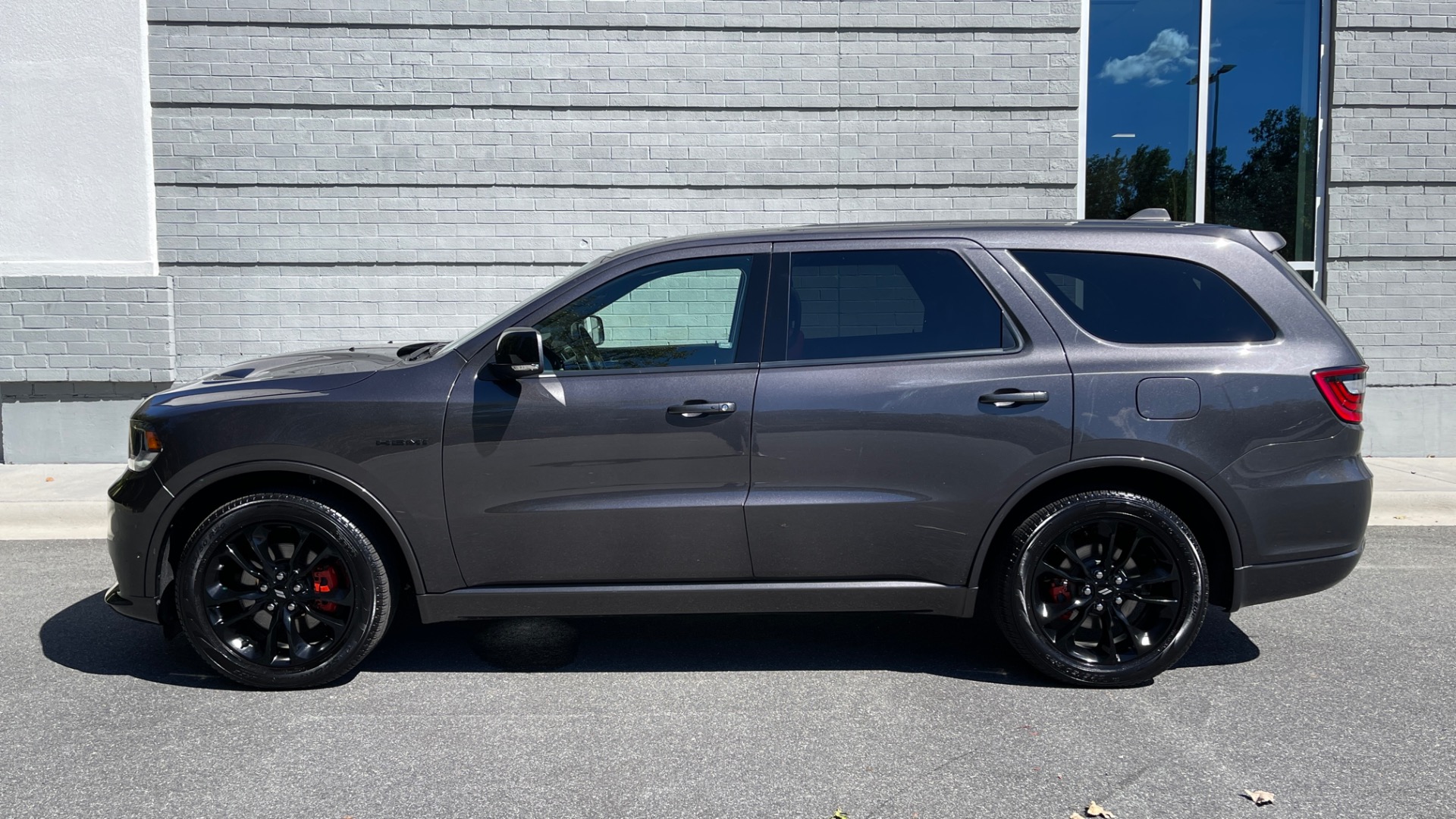 Used 2020 Dodge Durango R/T / HEMI / BLACKTOP / 20IN WHEELS / TOW PACKAGE for sale Sold at Formula Imports in Charlotte NC 28227 2
