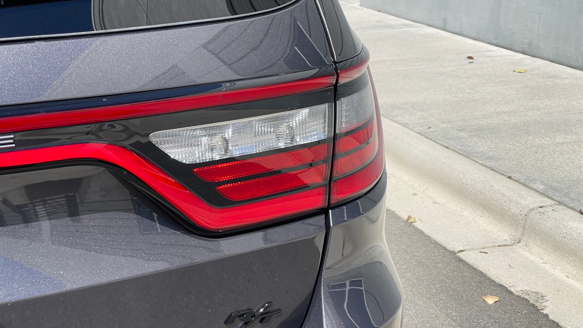 Used 2020 Dodge Durango R/T / HEMI / BLACKTOP / 20IN WHEELS / TOW PACKAGE for sale Sold at Formula Imports in Charlotte NC 28227 21