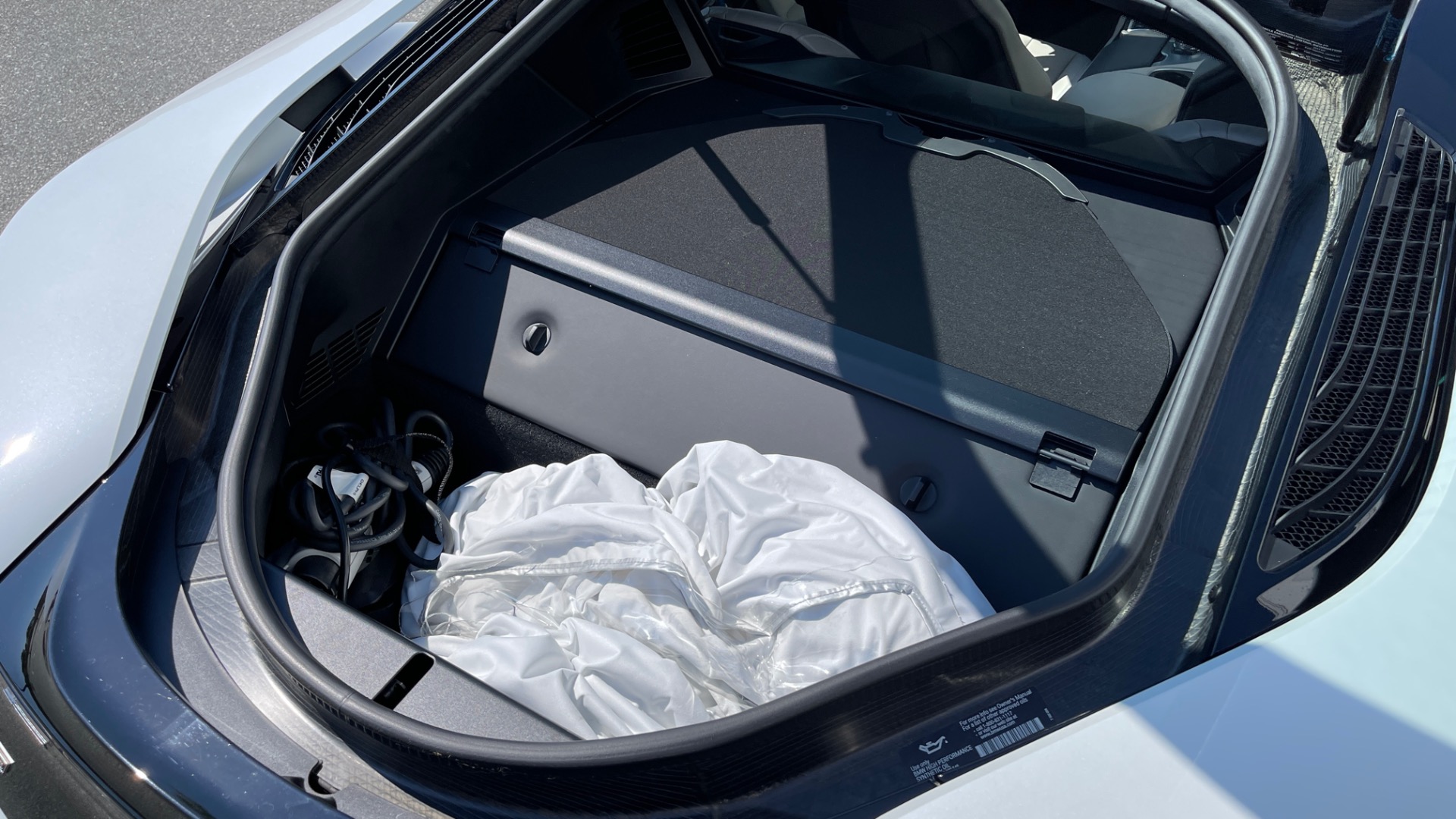 Used 2014 BMW i8 PURE IMPULSE WORLD / BLUE SEATBELTS / PERFORATED LEATHER / LED HEADLIGHTS for sale $75,999 at Formula Imports in Charlotte NC 28227 16
