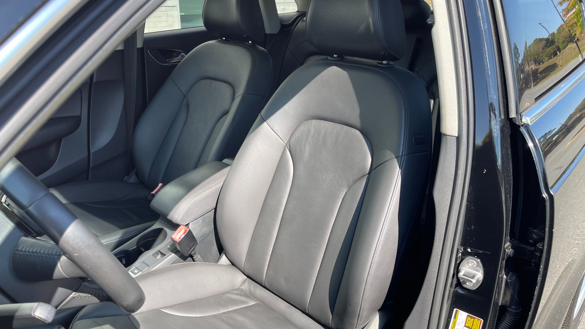 Used 2016 Audi Q3 PREMIUM PLUS / LEATHER / BACKUP CAMERA / HOMELINK / SIRIUS XM / AWD for sale Sold at Formula Imports in Charlotte NC 28227 12