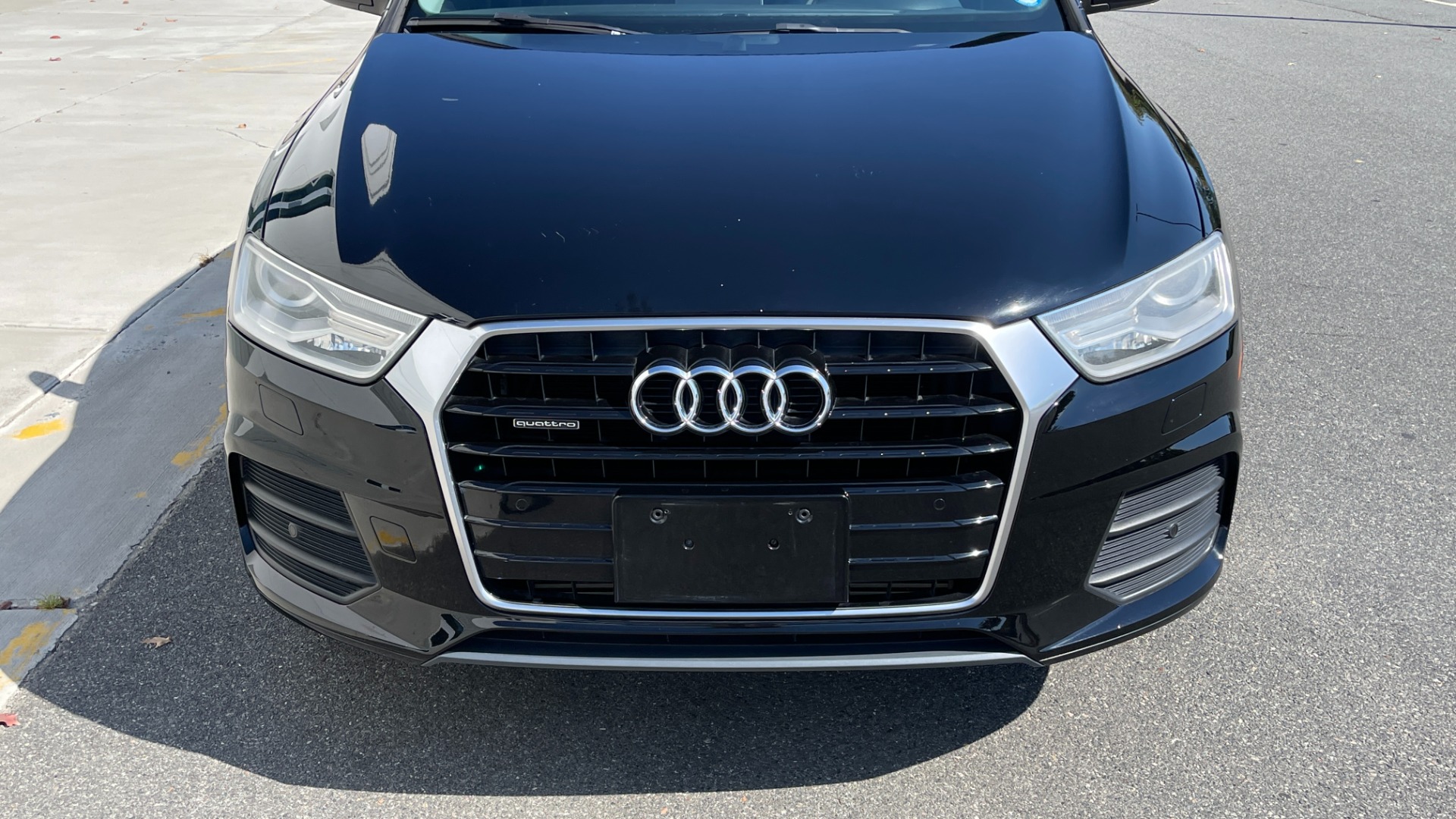 Used 2016 Audi Q3 PREMIUM PLUS / LEATHER / BACKUP CAMERA / HOMELINK / SIRIUS XM / AWD for sale Sold at Formula Imports in Charlotte NC 28227 4