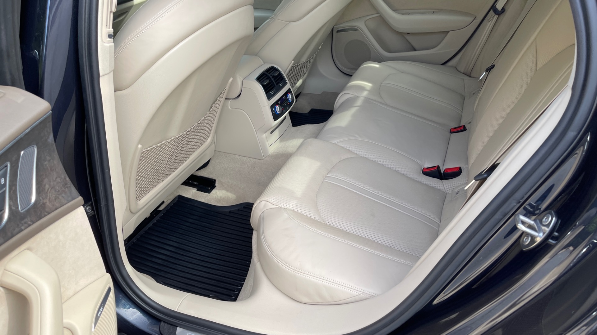 Used 2018 Audi A6 PRESTIGE / CONTOUR FRONT SEATS / MASSAGE / SUNROOF / LEATHER / AWD for sale Sold at Formula Imports in Charlotte NC 28227 15