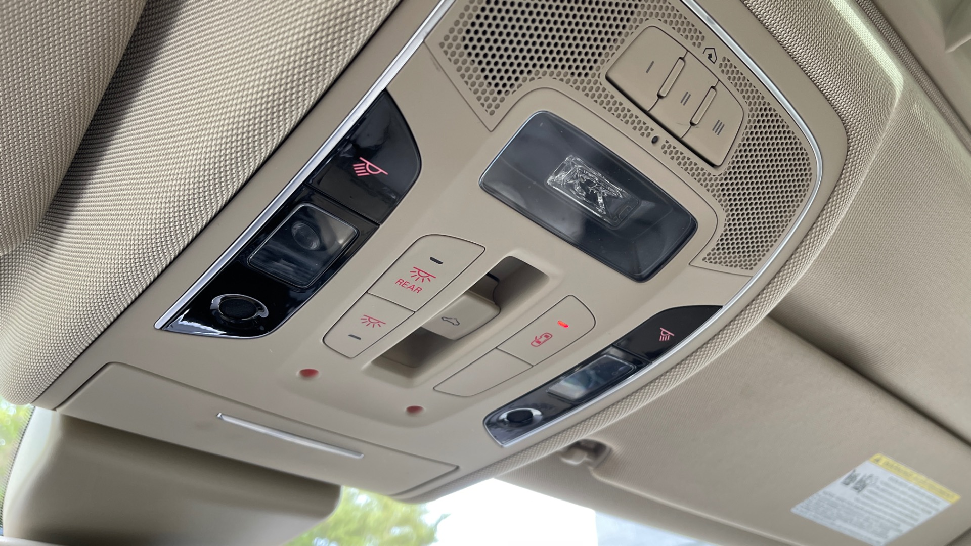 Used 2018 Audi A6 PRESTIGE / CONTOUR FRONT SEATS / MASSAGE / SUNROOF / LEATHER / AWD for sale Sold at Formula Imports in Charlotte NC 28227 25