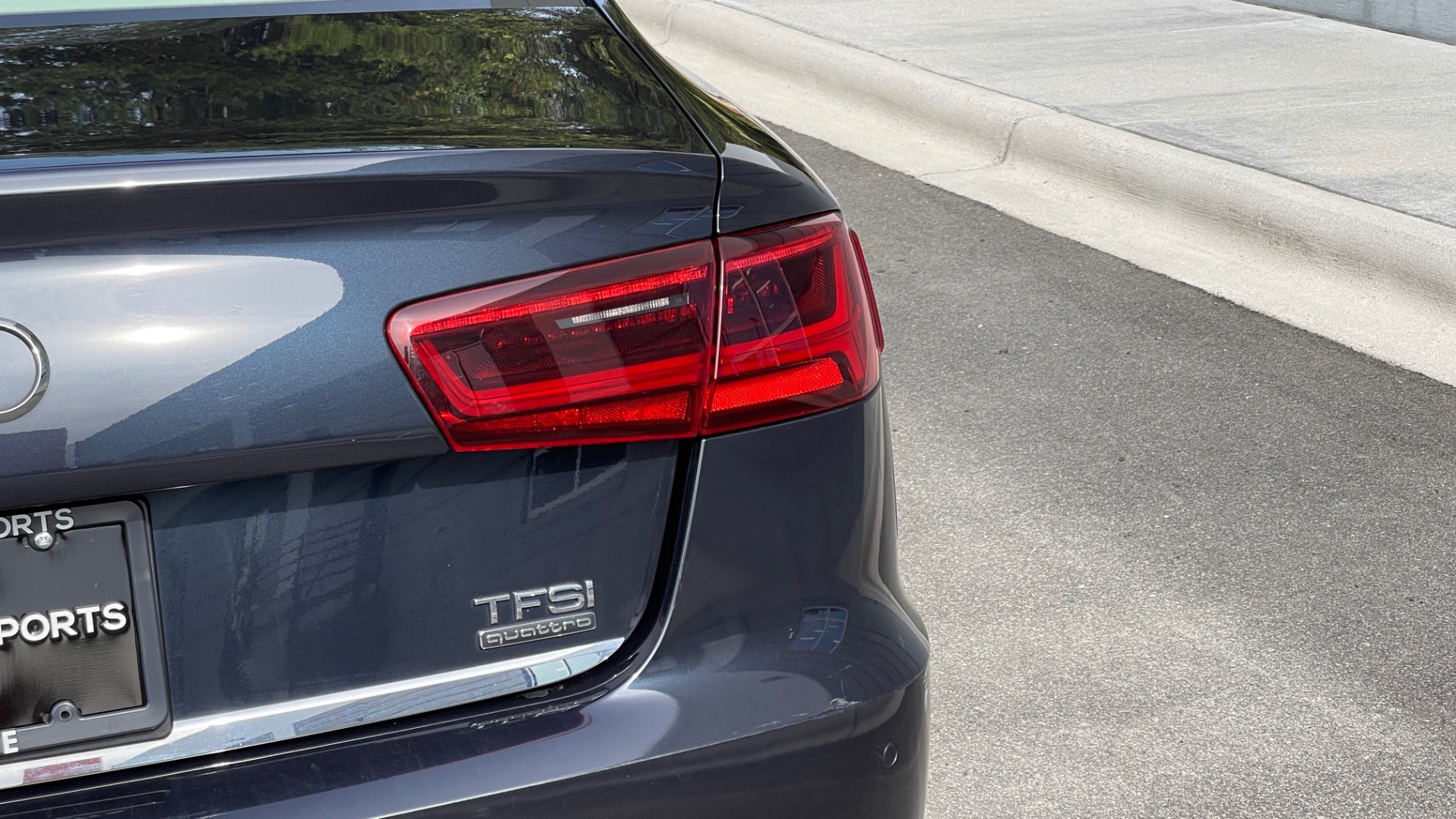 Used 2018 Audi A6 PRESTIGE / CONTOUR FRONT SEATS / MASSAGE / SUNROOF / LEATHER / AWD for sale $38,395 at Formula Imports in Charlotte NC 28227 40