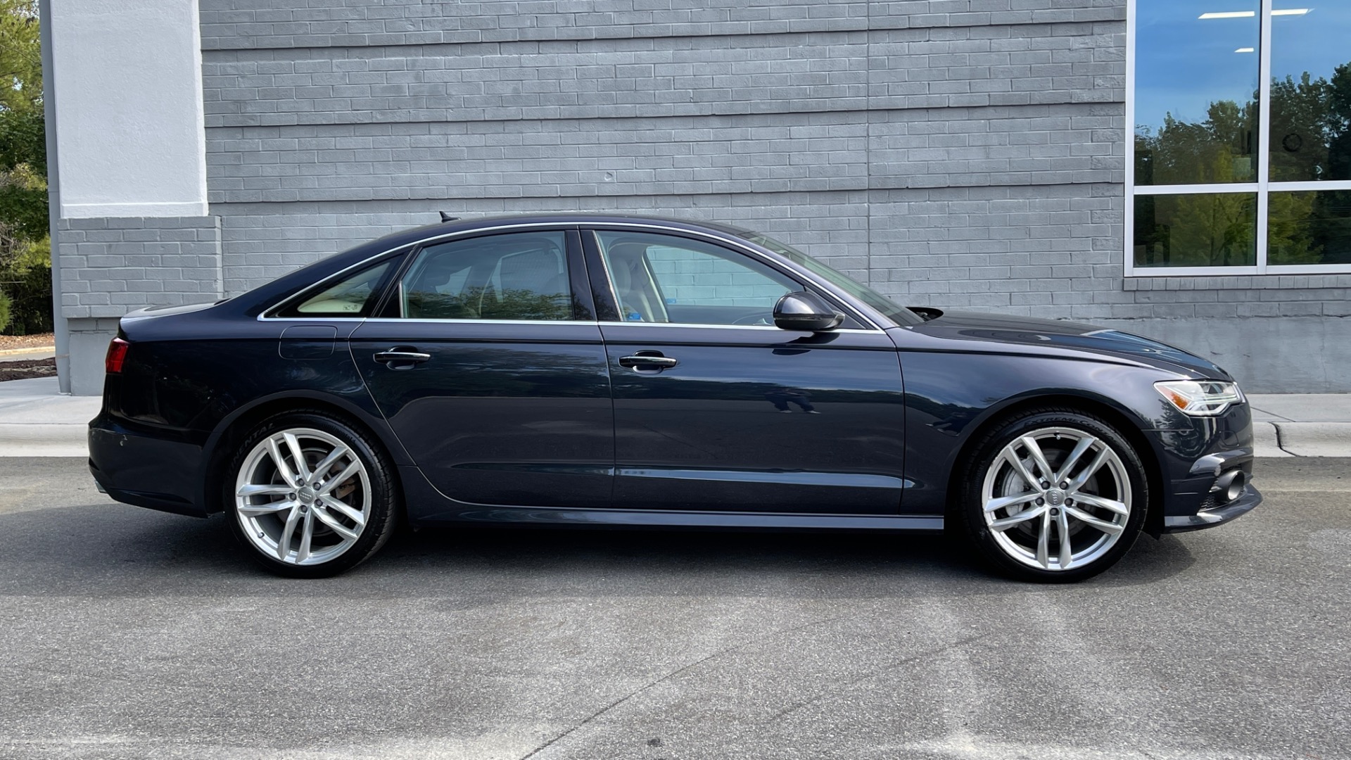 Used 2018 Audi A6 PRESTIGE / CONTOUR FRONT SEATS / MASSAGE / SUNROOF / LEATHER / AWD for sale $38,395 at Formula Imports in Charlotte NC 28227 7