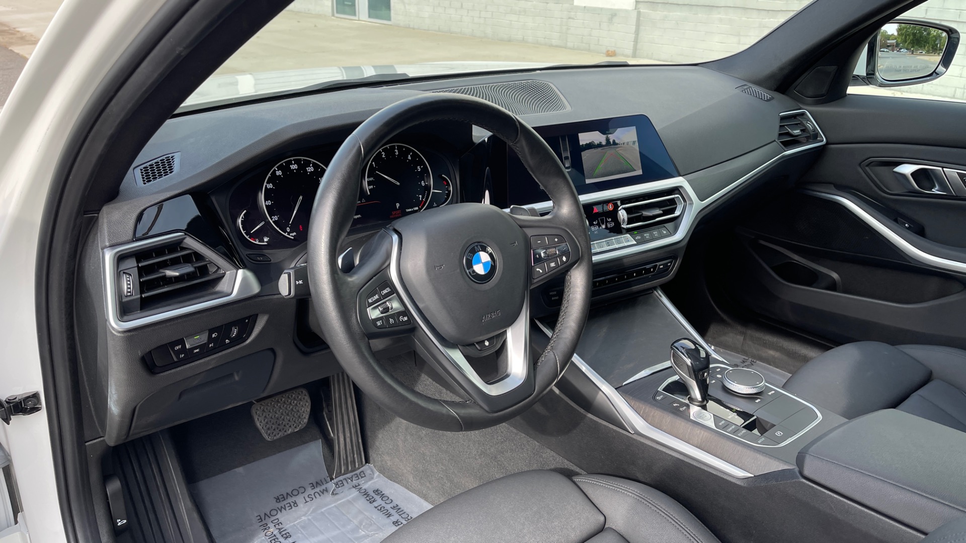 Used 2020 BMW 3 Series 330i xDrive / CONVENIENCE PACKAGE / HEATED STEERING / 19IN WHEELS / KEYLESS for sale $35,795 at Formula Imports in Charlotte NC 28227 10