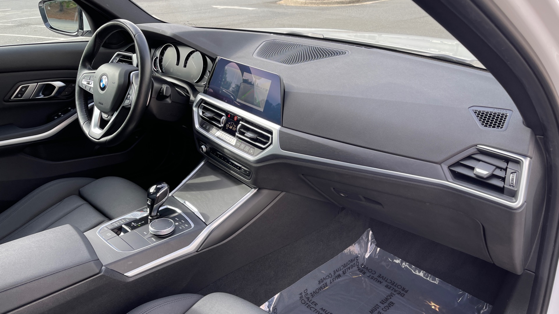 Used 2020 BMW 3 Series 330i xDrive / CONVENIENCE PACKAGE / HEATED STEERING / 19IN WHEELS / KEYLESS for sale $35,795 at Formula Imports in Charlotte NC 28227 14
