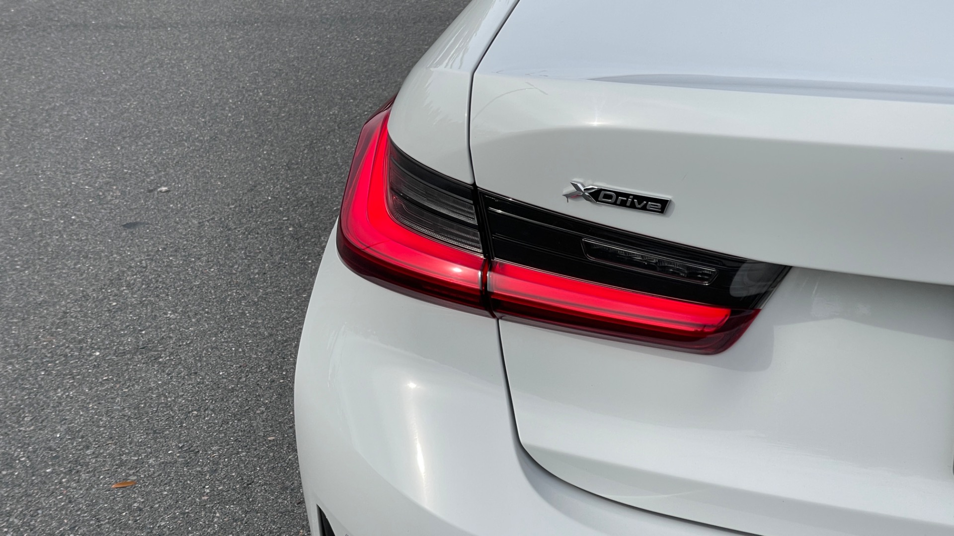 Used 2020 BMW 3 Series 330i xDrive / CONVENIENCE PACKAGE / HEATED STEERING / 19IN WHEELS / KEYLESS for sale $35,795 at Formula Imports in Charlotte NC 28227 21