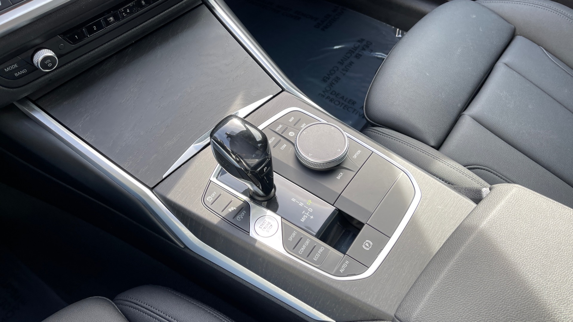 Used 2020 BMW 3 Series 330i xDrive / CONVENIENCE PACKAGE / HEATED STEERING / 19IN WHEELS / KEYLESS for sale $35,795 at Formula Imports in Charlotte NC 28227 31