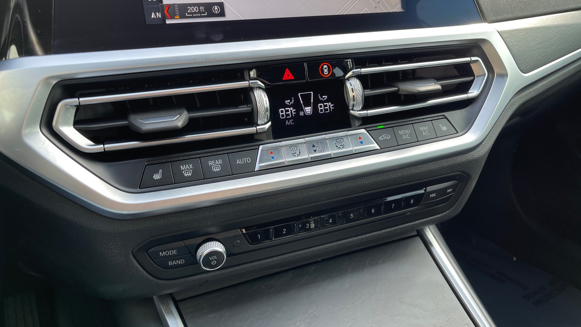 Used 2020 BMW 3 Series 330i xDrive / CONVENIENCE PACKAGE / HEATED STEERING / 19IN WHEELS / KEYLESS for sale $35,795 at Formula Imports in Charlotte NC 28227 32