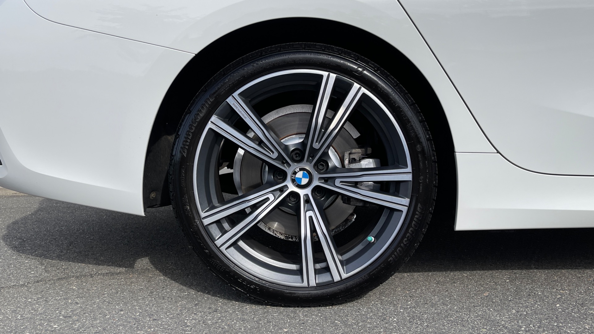Used 2020 BMW 3 Series 330i xDrive / CONVENIENCE PACKAGE / HEATED STEERING / 19IN WHEELS / KEYLESS for sale $35,795 at Formula Imports in Charlotte NC 28227 39