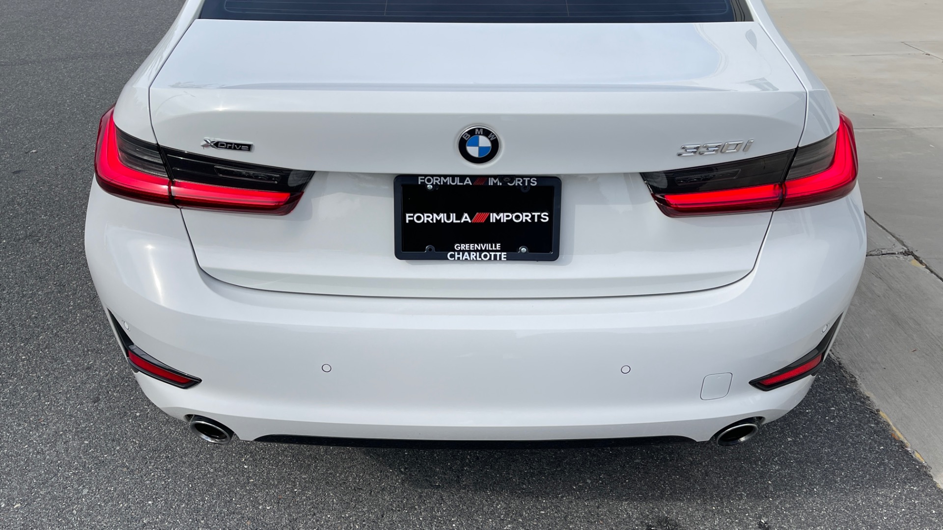 Used 2020 BMW 3 Series 330i xDrive / CONVENIENCE PACKAGE / HEATED STEERING / 19IN WHEELS / KEYLESS for sale $35,795 at Formula Imports in Charlotte NC 28227 8