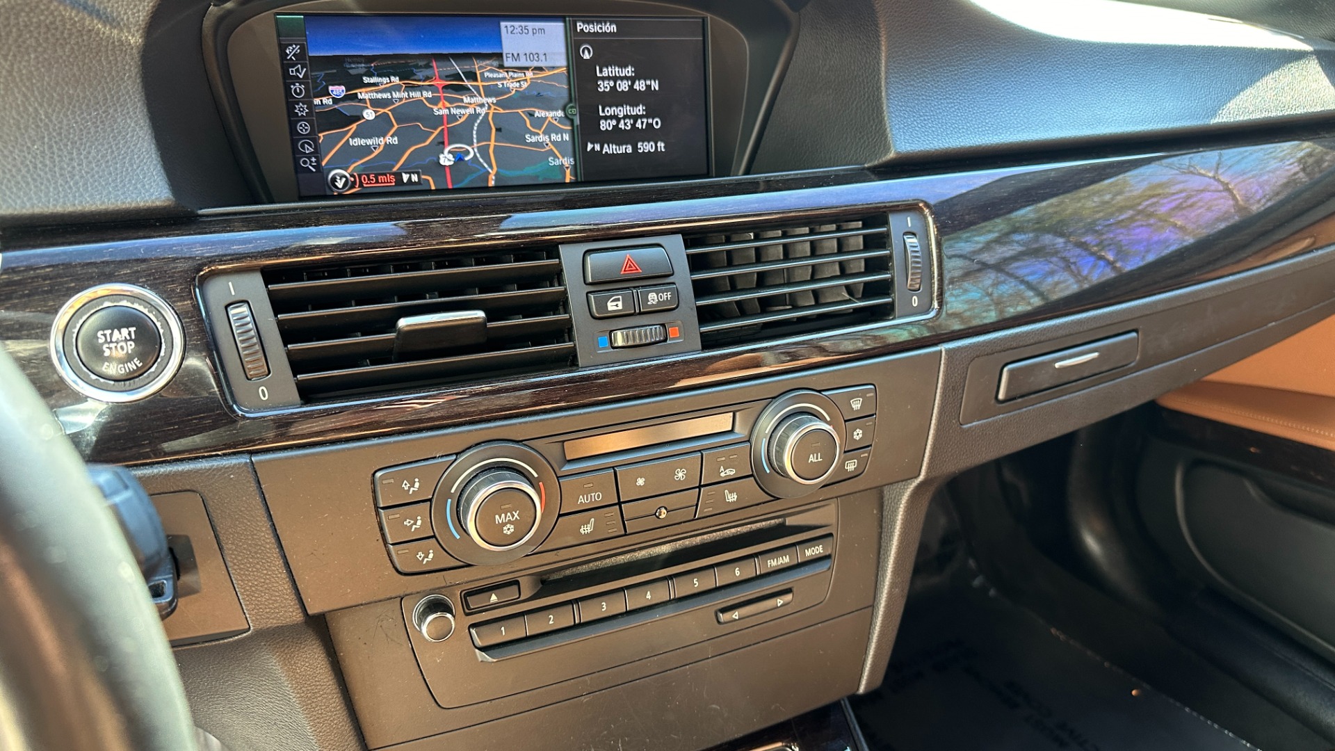 Used 2011 BMW 3 Series 335i / TURBO / HARD TOP CONVERTIBLE / LEATHER / BLACKOUT for sale Sold at Formula Imports in Charlotte NC 28227 21