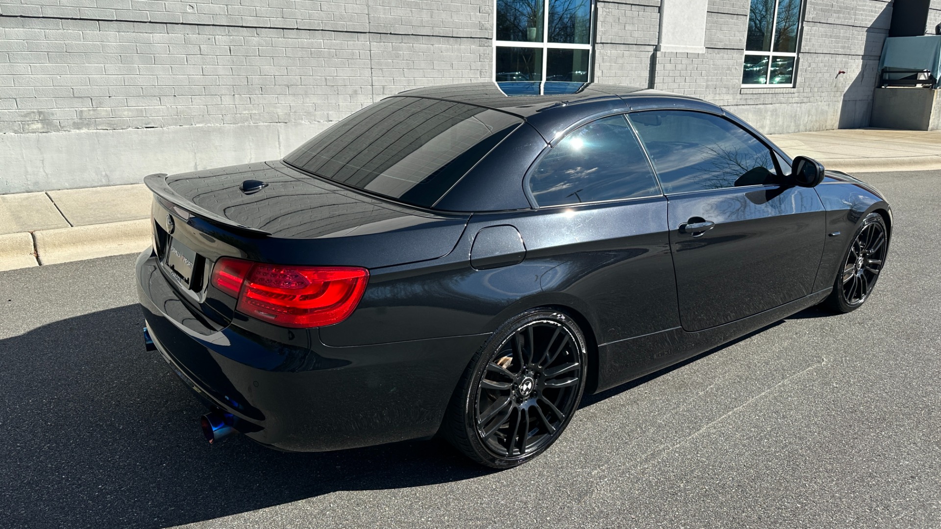 Used 2011 BMW 3 Series 335i / TURBO / HARD TOP CONVERTIBLE / LEATHER / BLACKOUT for sale $10,995 at Formula Imports in Charlotte NC 28227 4