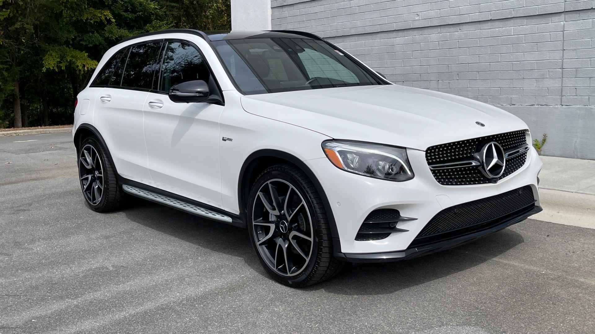 Used 2019 Mercedes-Benz GLC AMG GLC 43 / AMG BLACKOUT / 21IN WHEELS / AMG EXHAUST / EXTERIOR LIGHTING for sale $48,999 at Formula Imports in Charlotte NC 28227 5