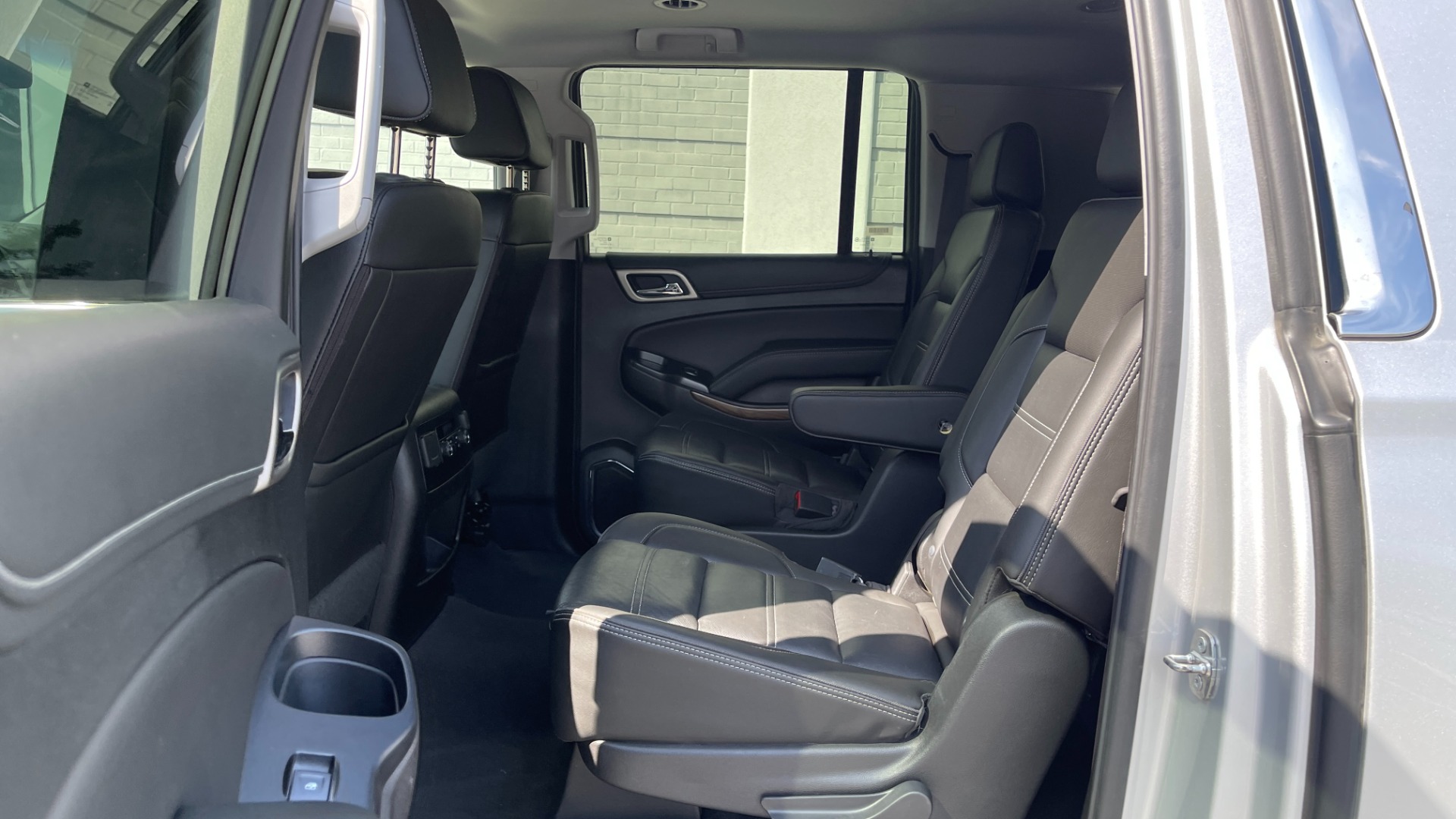 Used 2019 GMC Yukon XL DENALI / LEATHER / 4WD / CAPTAINS CHAIRS / 3 ROW SEATING for sale Sold at Formula Imports in Charlotte NC 28227 21