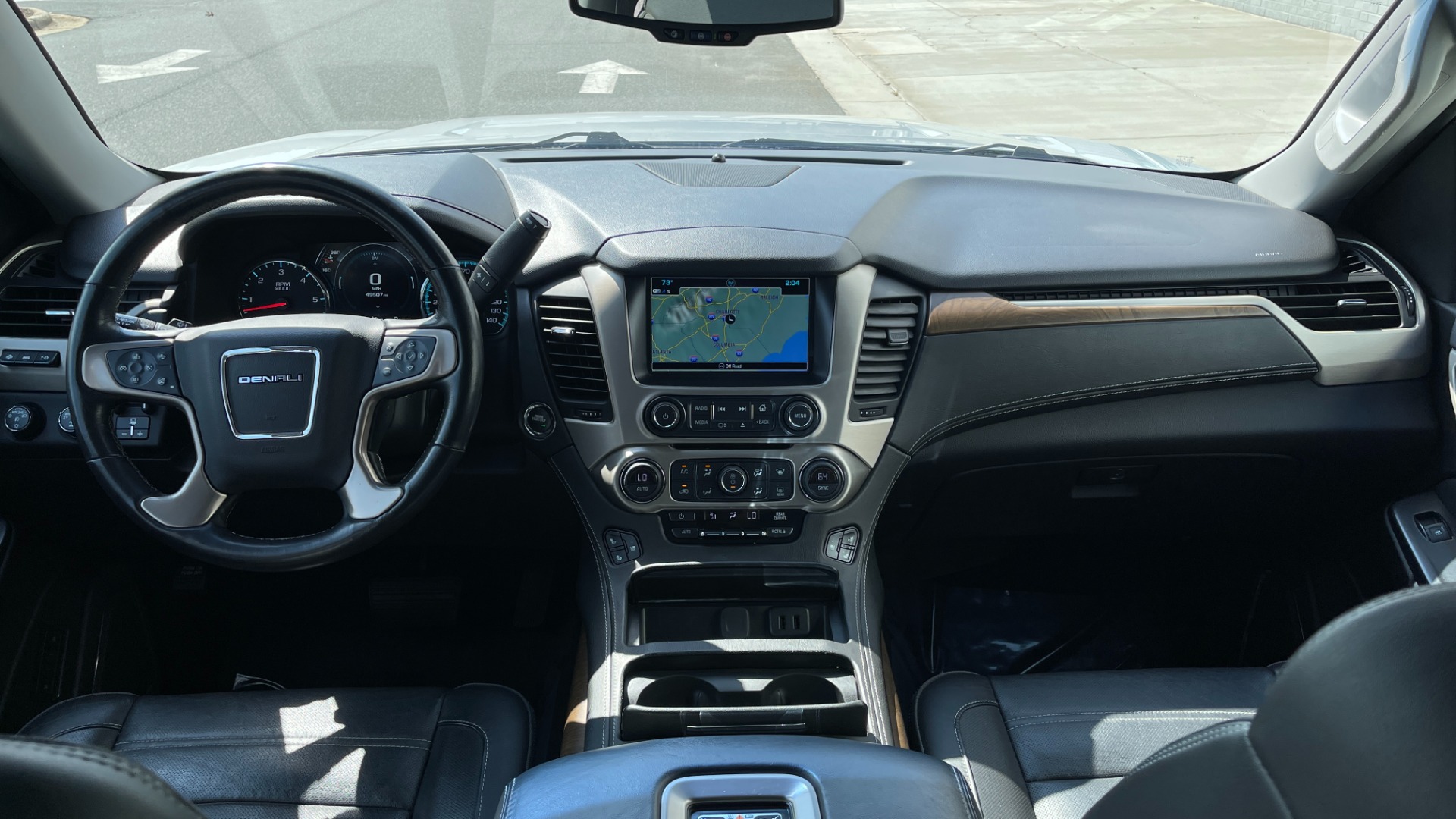 Used 2019 GMC Yukon XL DENALI / LEATHER / 4WD / CAPTAINS CHAIRS / 3 ROW SEATING for sale Sold at Formula Imports in Charlotte NC 28227 24
