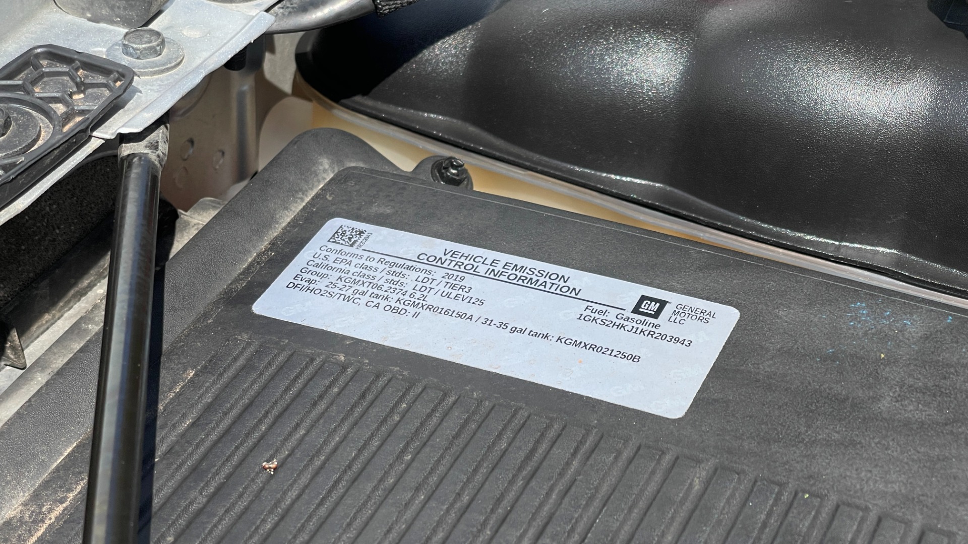 Used 2019 GMC Yukon XL DENALI / LEATHER / 4WD / CAPTAINS CHAIRS / 3 ROW SEATING for sale Sold at Formula Imports in Charlotte NC 28227 55