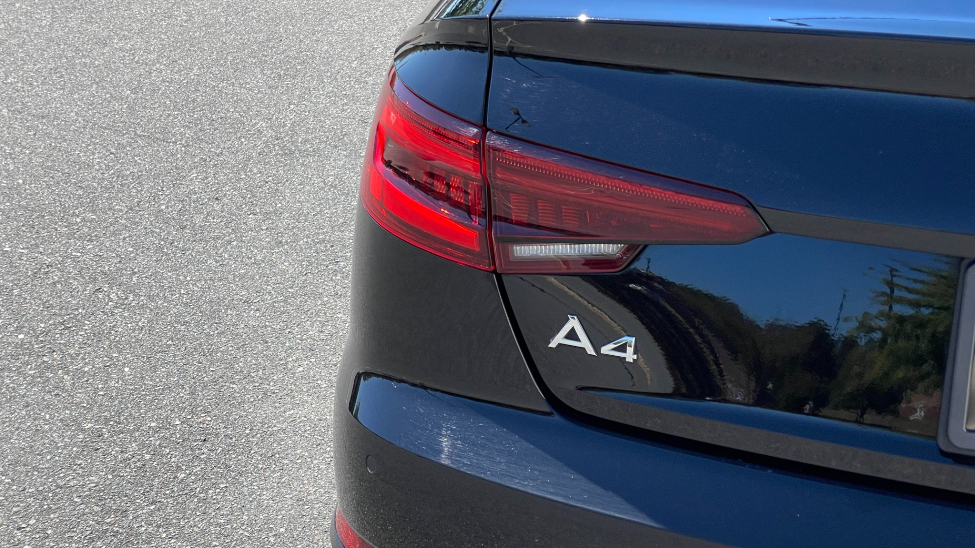Used 2019 Audi A4 PREMIUM PLUS / COLD WEATHER / AUDI BEAM RINGS / LEATHER / QUATTRO AWD for sale Sold at Formula Imports in Charlotte NC 28227 18