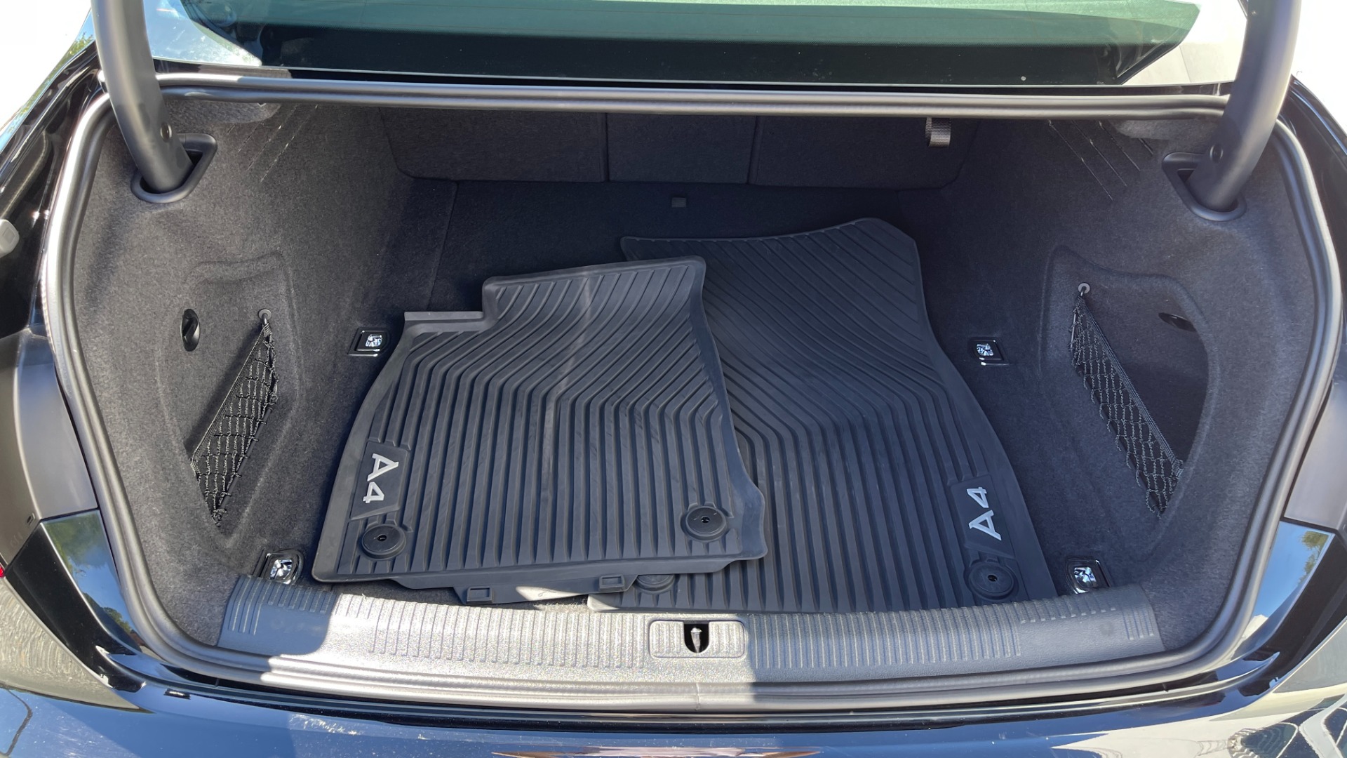 Used 2019 Audi A4 PREMIUM PLUS / COLD WEATHER / AUDI BEAM RINGS / LEATHER / QUATTRO AWD for sale Sold at Formula Imports in Charlotte NC 28227 20