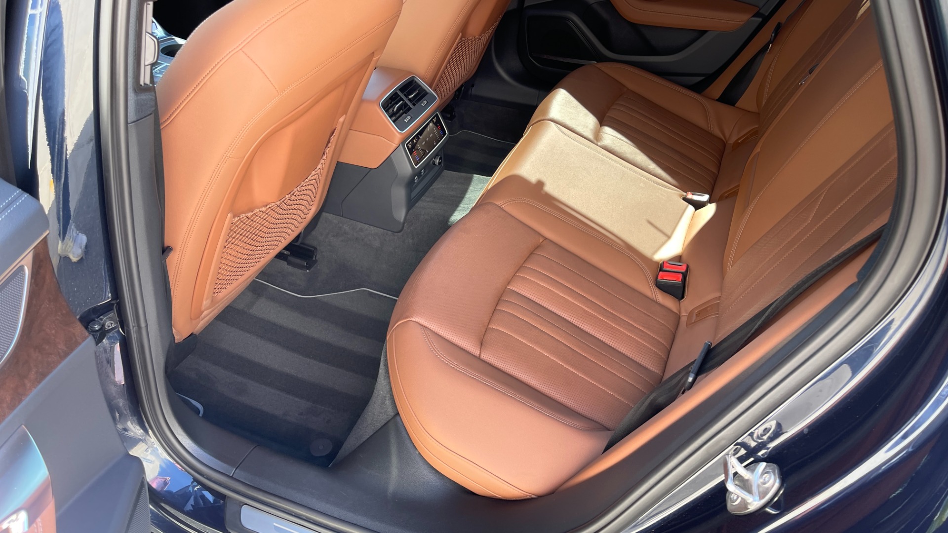 Used 2019 Audi A6 Premium Plus for sale Sold at Formula Imports in Charlotte NC 28227 14