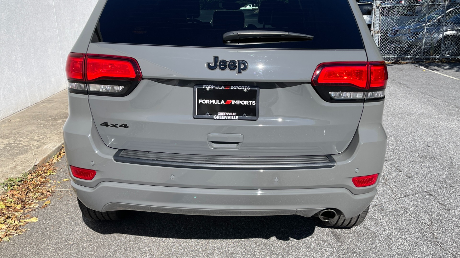 Used 2019 Jeep Grand Cherokee ALTITUDE / BLACK 20IN WHEELS / BLACK TRIM / SUNROOF / HEATED SEATS for sale Sold at Formula Imports in Charlotte NC 28227 10