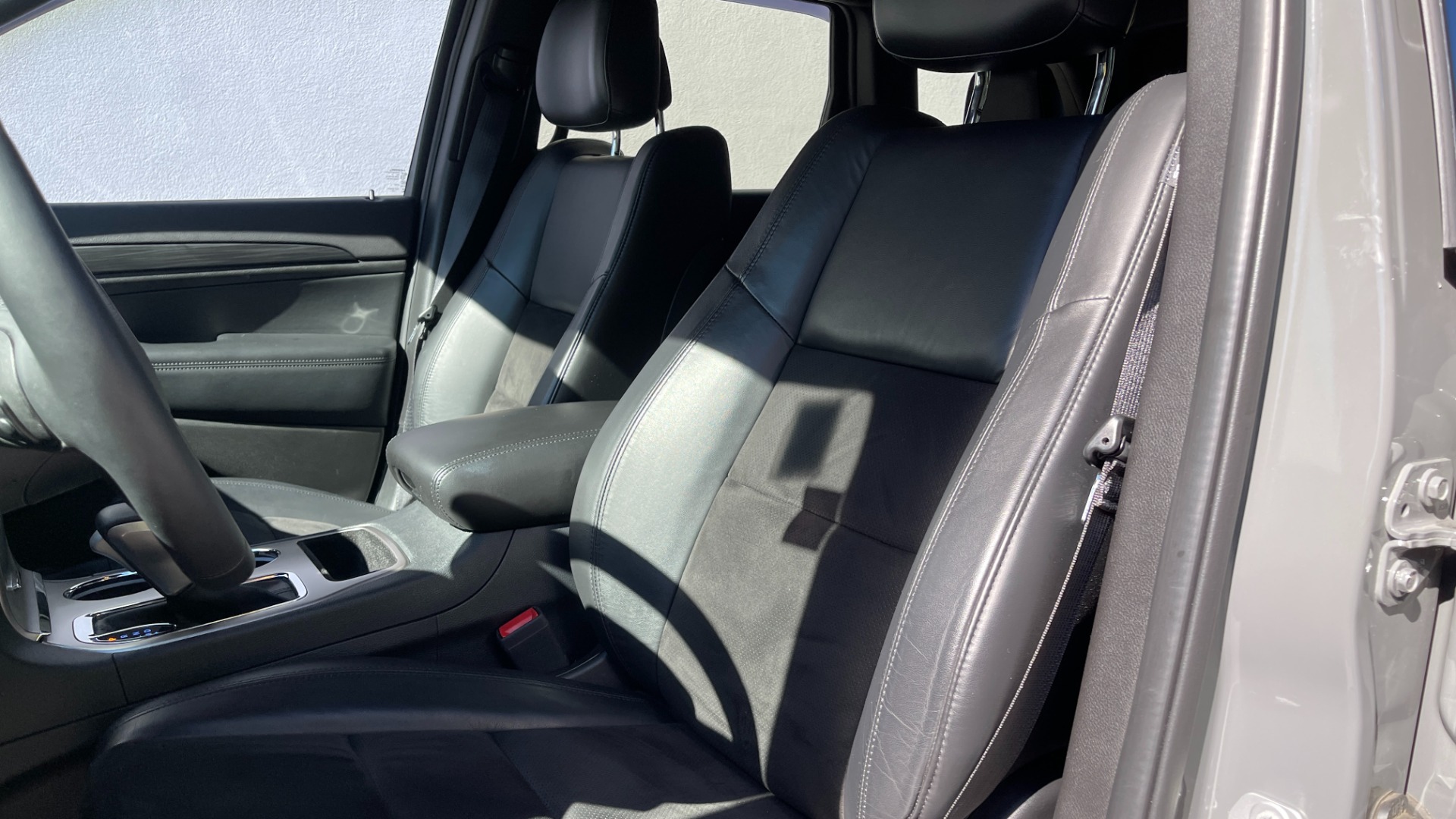 Used 2019 Jeep Grand Cherokee ALTITUDE / BLACK 20IN WHEELS / BLACK TRIM / SUNROOF / HEATED SEATS for sale Sold at Formula Imports in Charlotte NC 28227 14