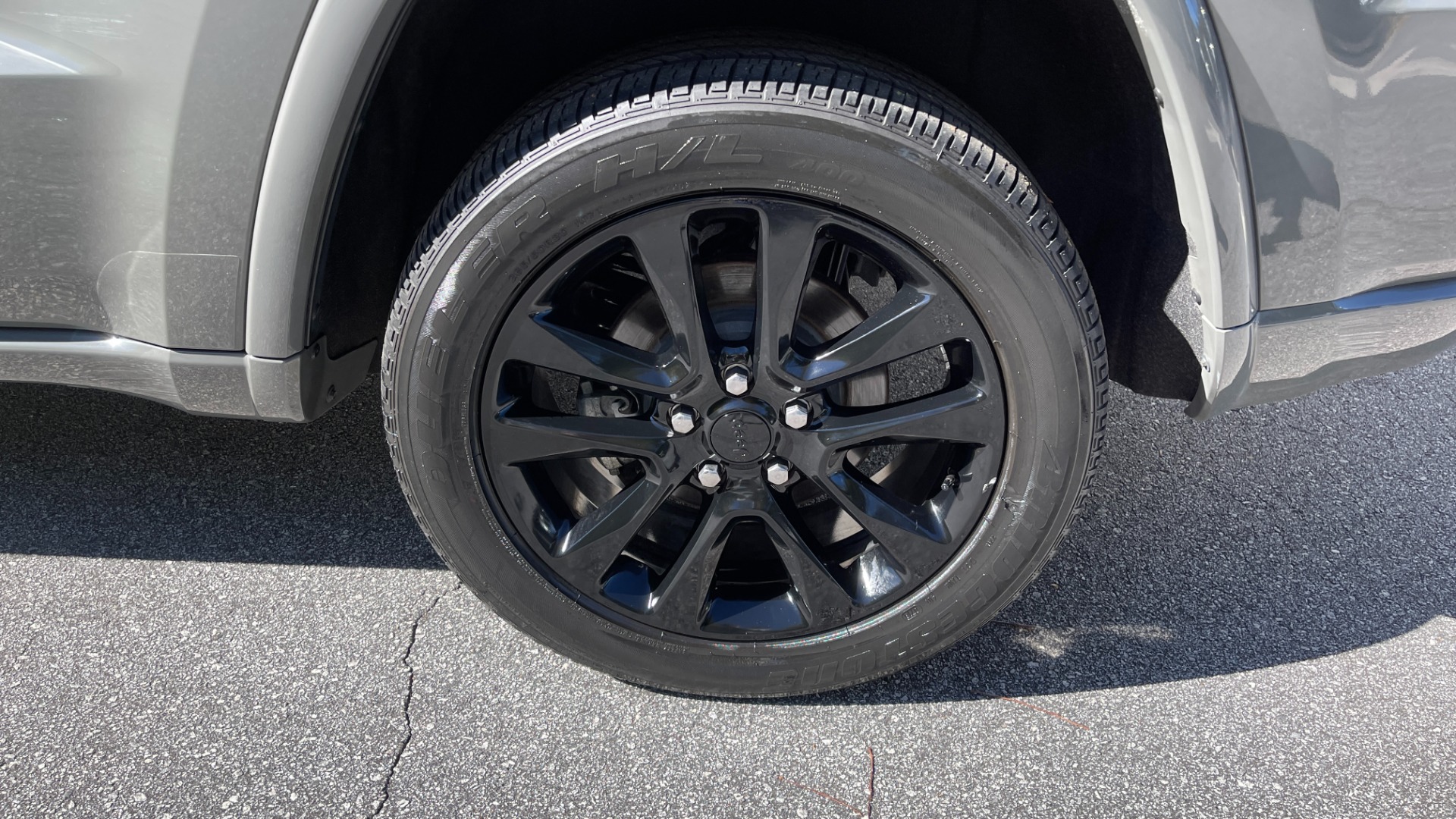 Used 2019 Jeep Grand Cherokee ALTITUDE / BLACK 20IN WHEELS / BLACK TRIM / SUNROOF / HEATED SEATS for sale Sold at Formula Imports in Charlotte NC 28227 44