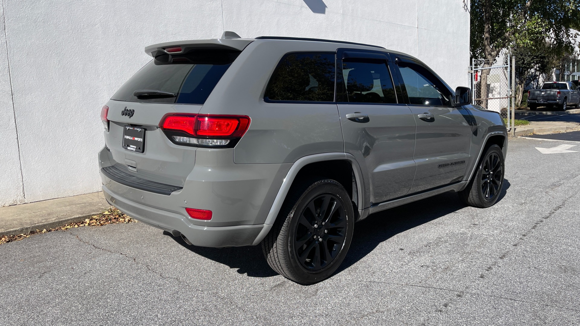 Used 2019 Jeep Grand Cherokee ALTITUDE / BLACK 20IN WHEELS / BLACK TRIM / SUNROOF / HEATED SEATS for sale $34,495 at Formula Imports in Charlotte NC 28227 8