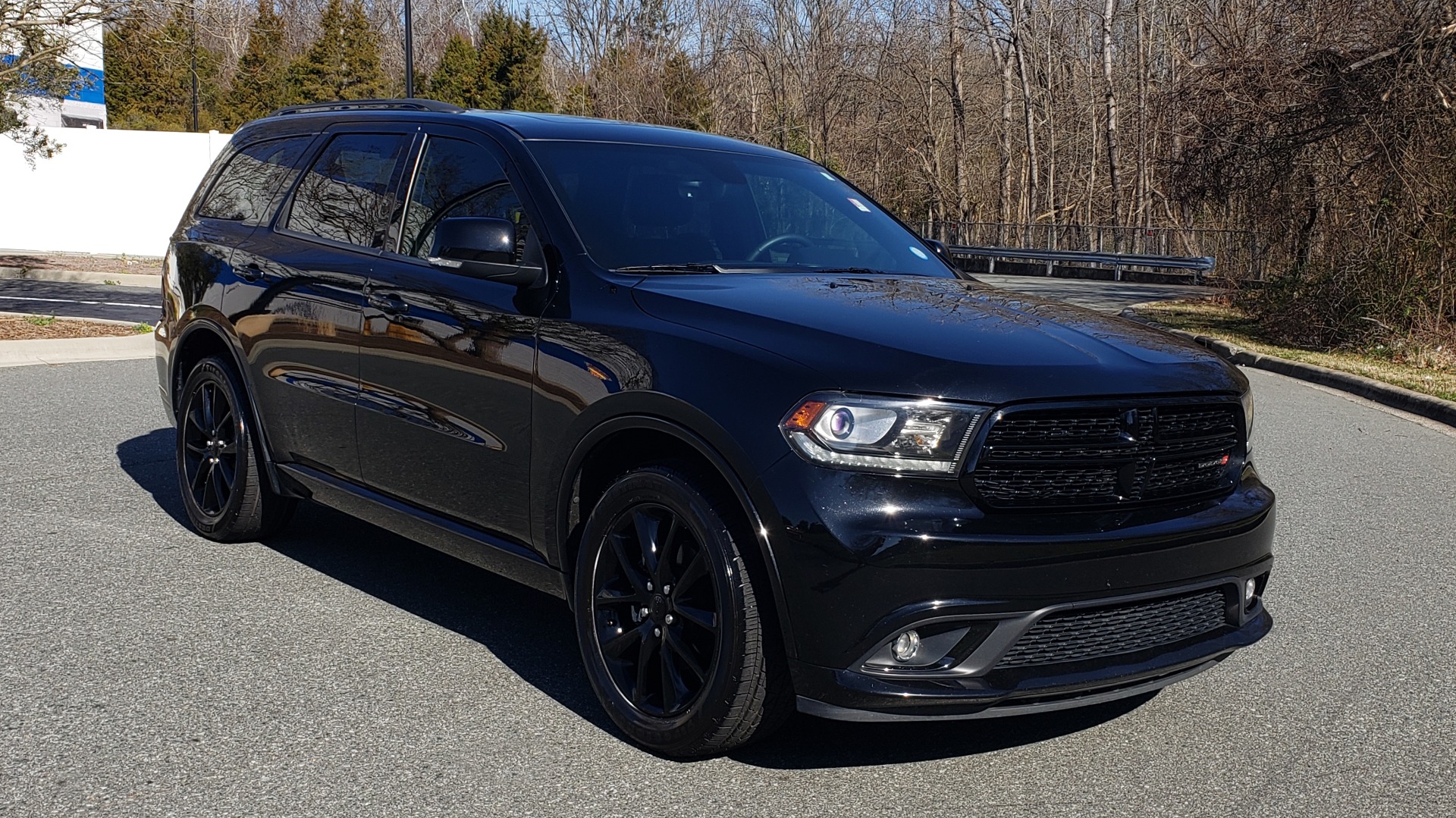 Used 2017 Dodge DURANGO GT PREMIUM / NAV / SUNROOF / 3-ROW / V6 / TRAILER PKG for sale Sold at Formula Imports in Charlotte NC 28227 4
