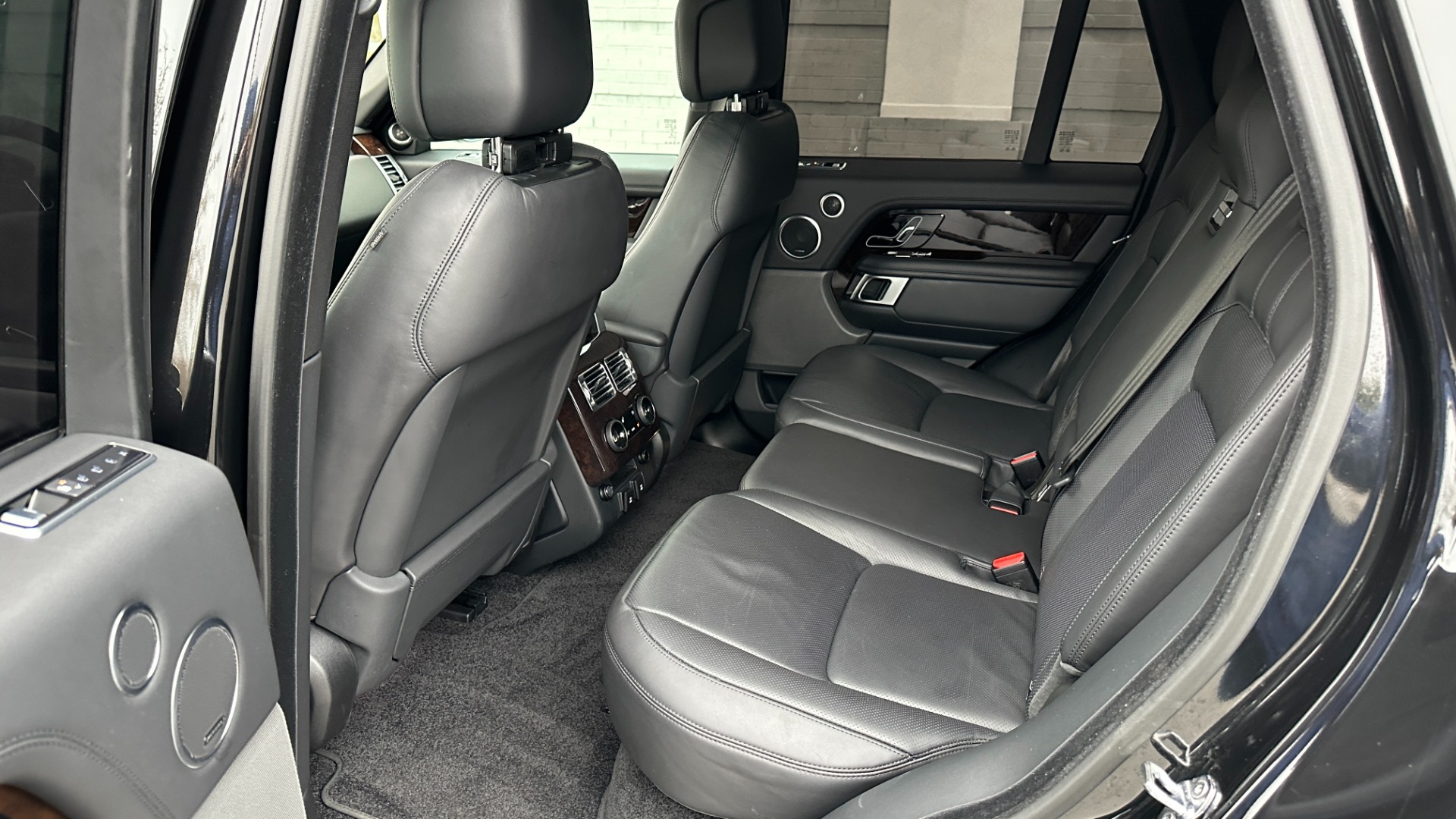 Used 2020 Land Rover Range Rover P525 HSE / DRIVE PRO PACK / 22IN WHEELS / MERIDIAN SOUND / REAR CONVENIENCE for sale $72,000 at Formula Imports in Charlotte NC 28227 15