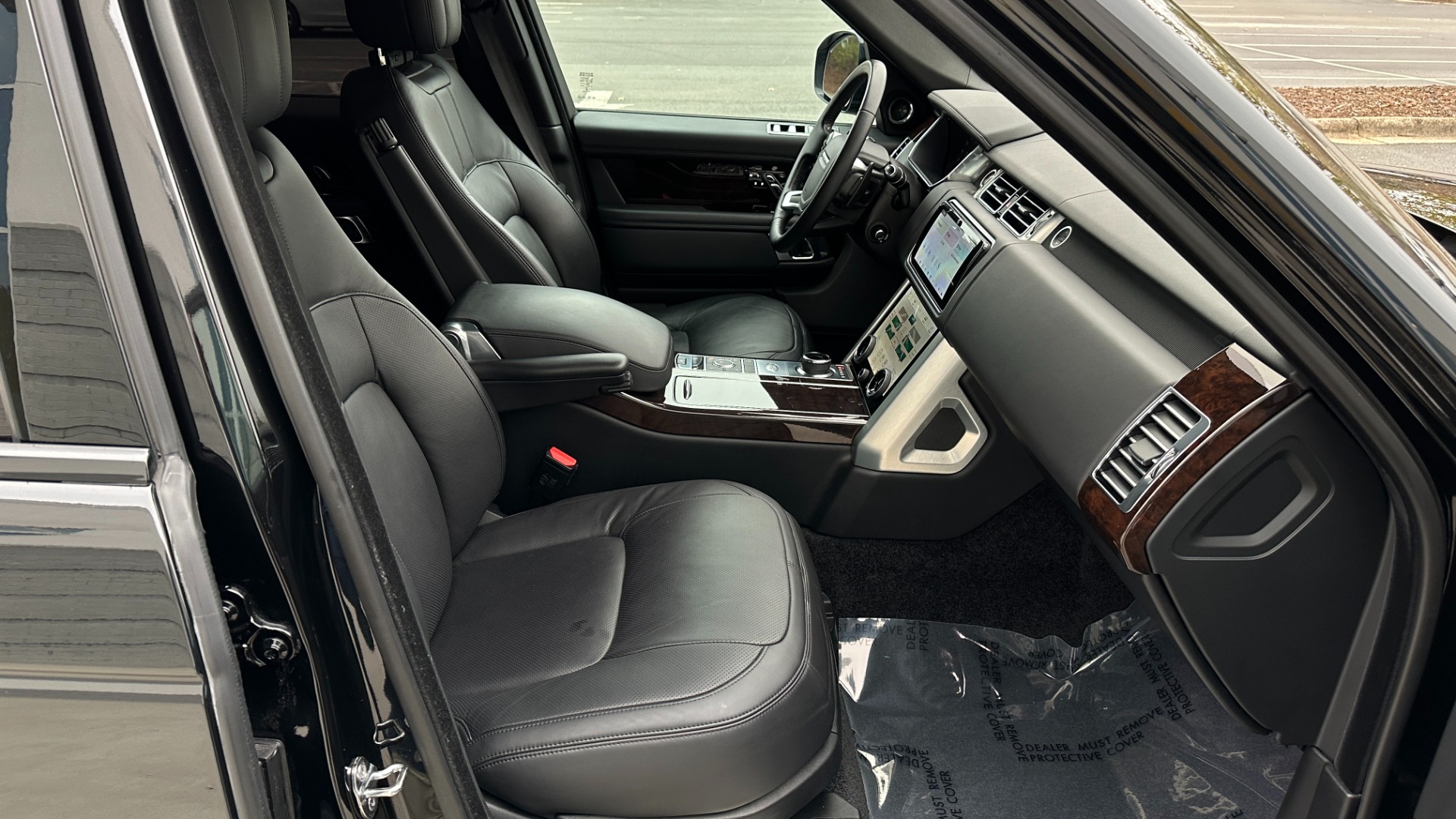 Used 2020 Land Rover Range Rover P525 HSE / DRIVE PRO PACK / 22IN WHEELS / MERIDIAN SOUND / REAR CONVENIENCE for sale $72,000 at Formula Imports in Charlotte NC 28227 25