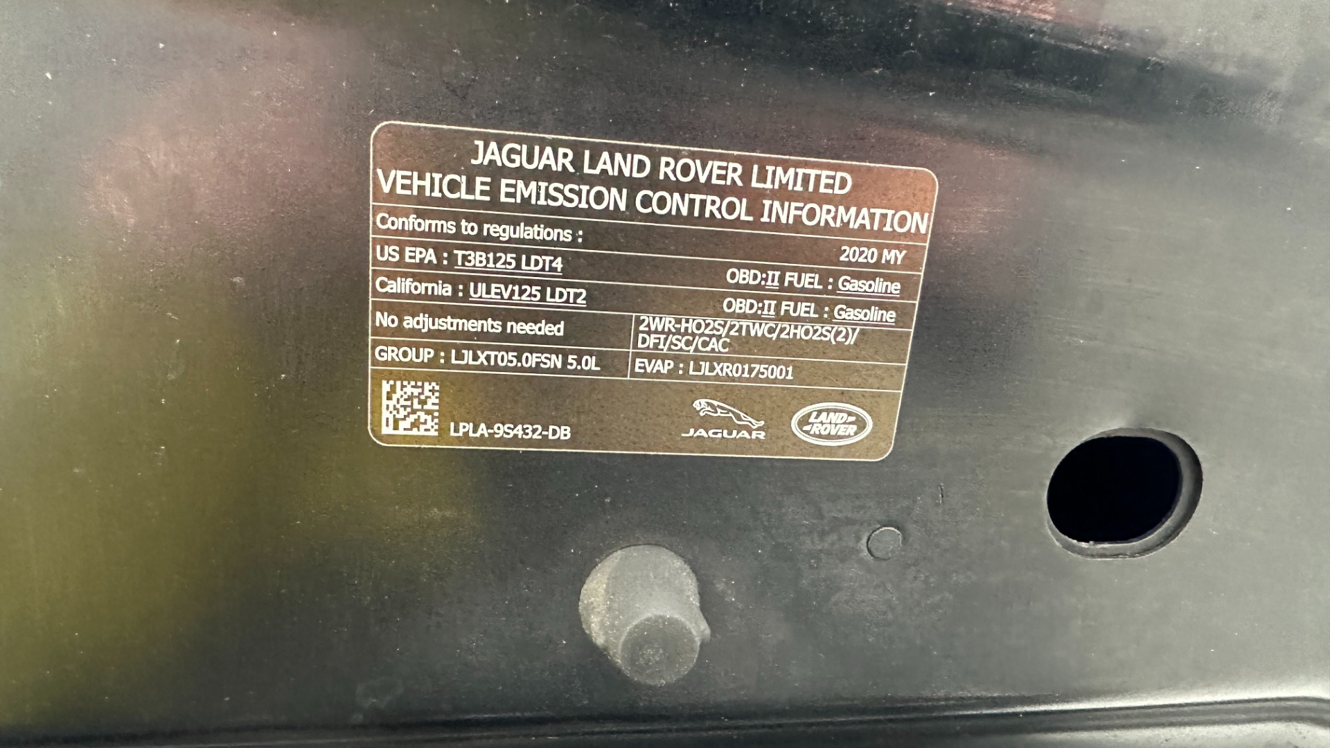 Used 2020 Land Rover Range Rover P525 HSE / DRIVE PRO PACK / 22IN WHEELS / MERIDIAN SOUND / REAR CONVENIENCE for sale $72,000 at Formula Imports in Charlotte NC 28227 37