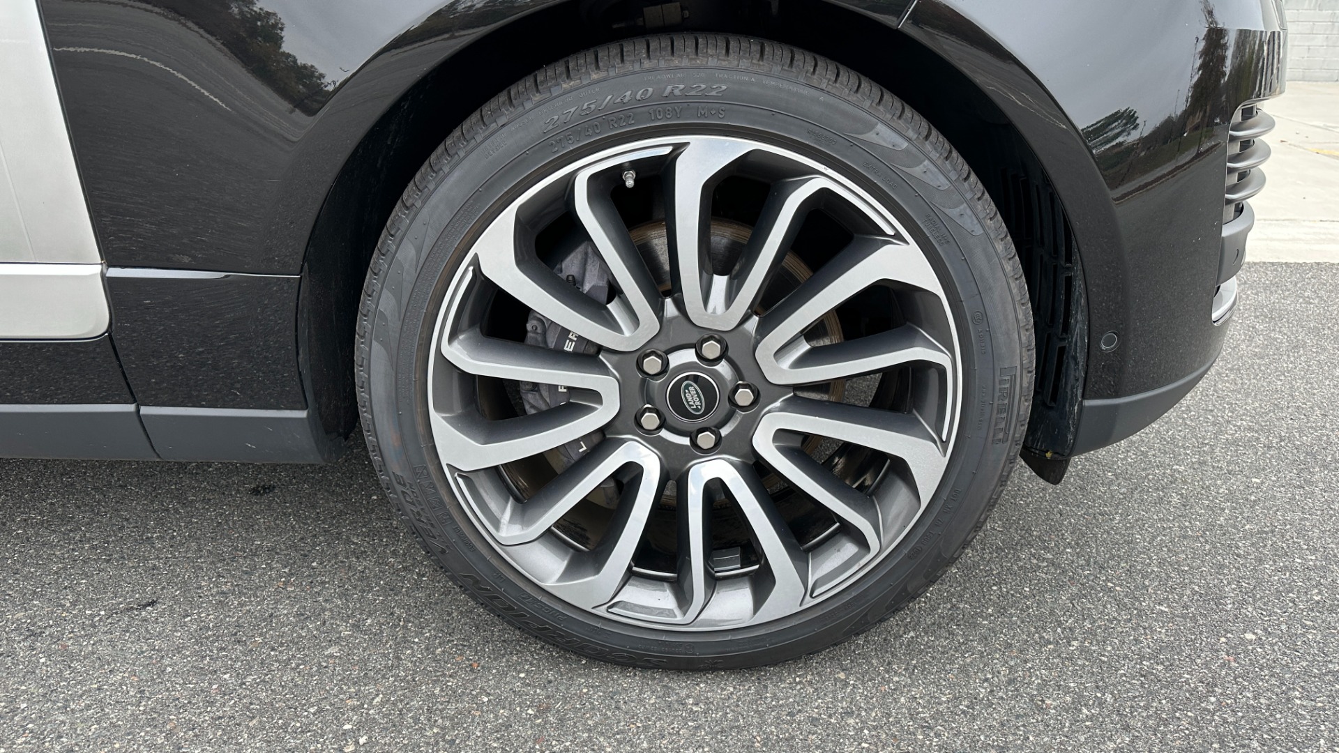 Used 2020 Land Rover Range Rover P525 HSE / DRIVE PRO PACK / ATLAS ACCENTS / 20 WAY SEATING / MERIDIAN SOUND for sale $90,995 at Formula Imports in Charlotte NC 28227 42