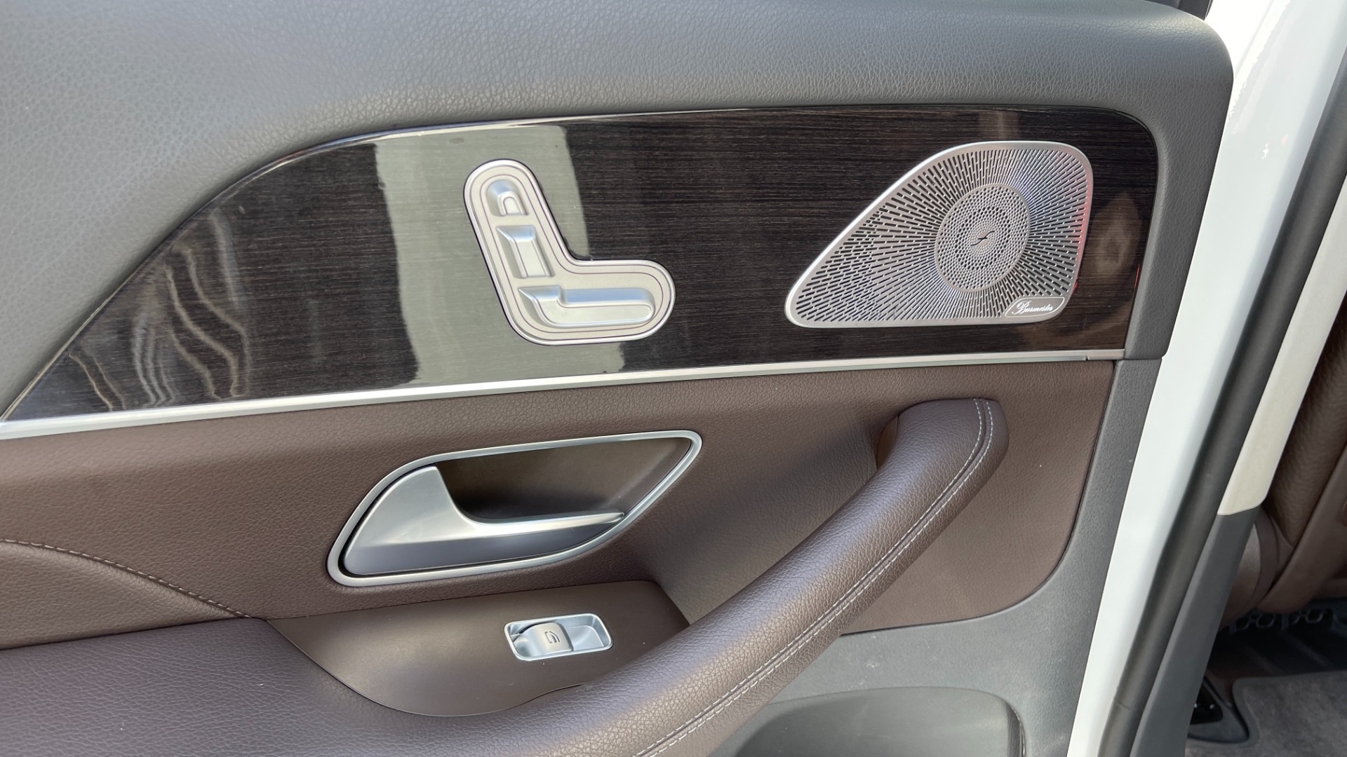 Used 2020 Mercedes-Benz GLS GLS 450 / 3 ROW / CAPTAINS CHAIRS / MASSAGE / NAV / HEADS UP DISPLAY for sale Sold at Formula Imports in Charlotte NC 28227 39