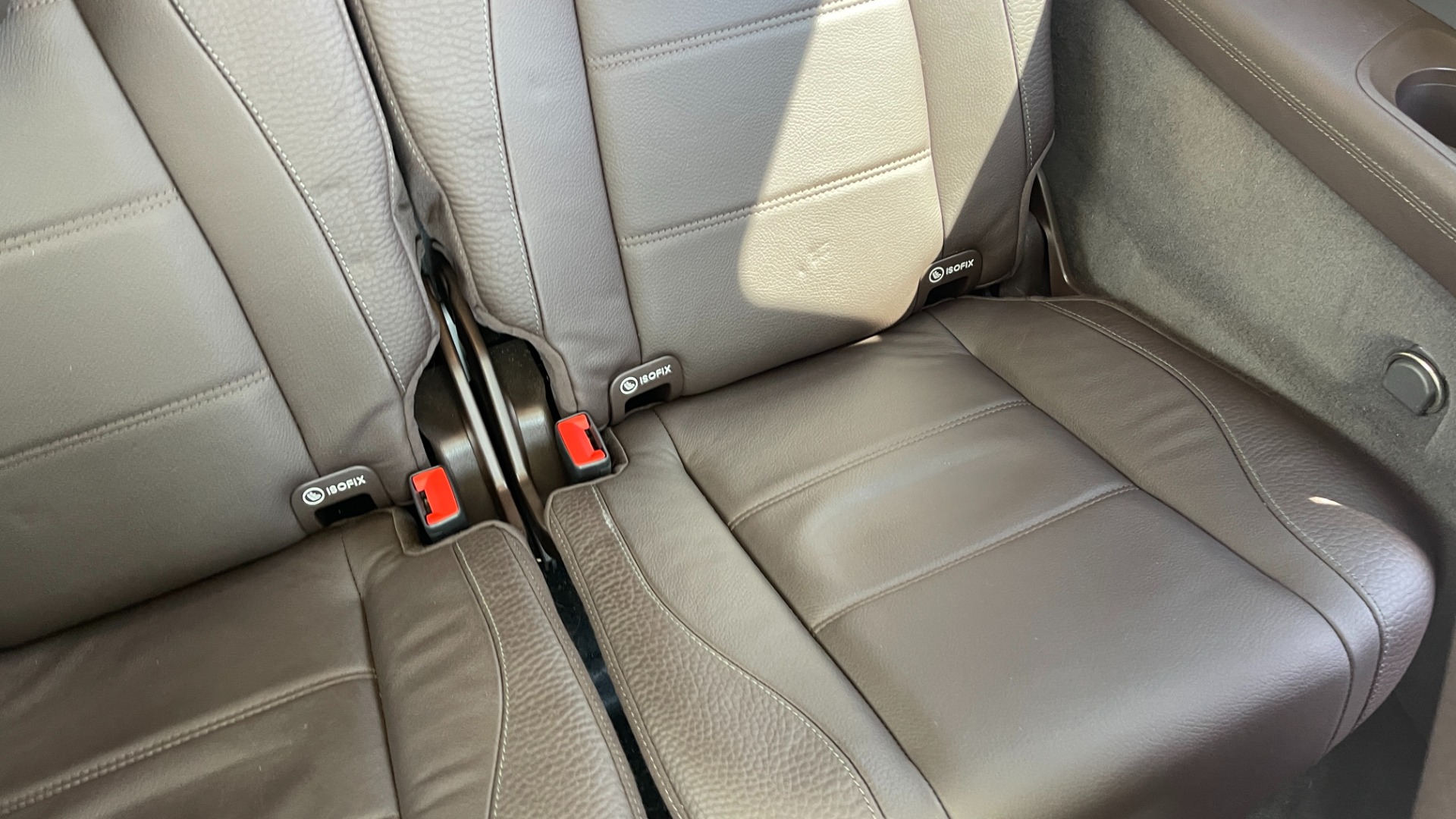 Used 2020 Mercedes-Benz GLS GLS 450 / 3 ROW / CAPTAINS CHAIRS / MASSAGE / NAV / HEADS UP DISPLAY for sale Sold at Formula Imports in Charlotte NC 28227 42